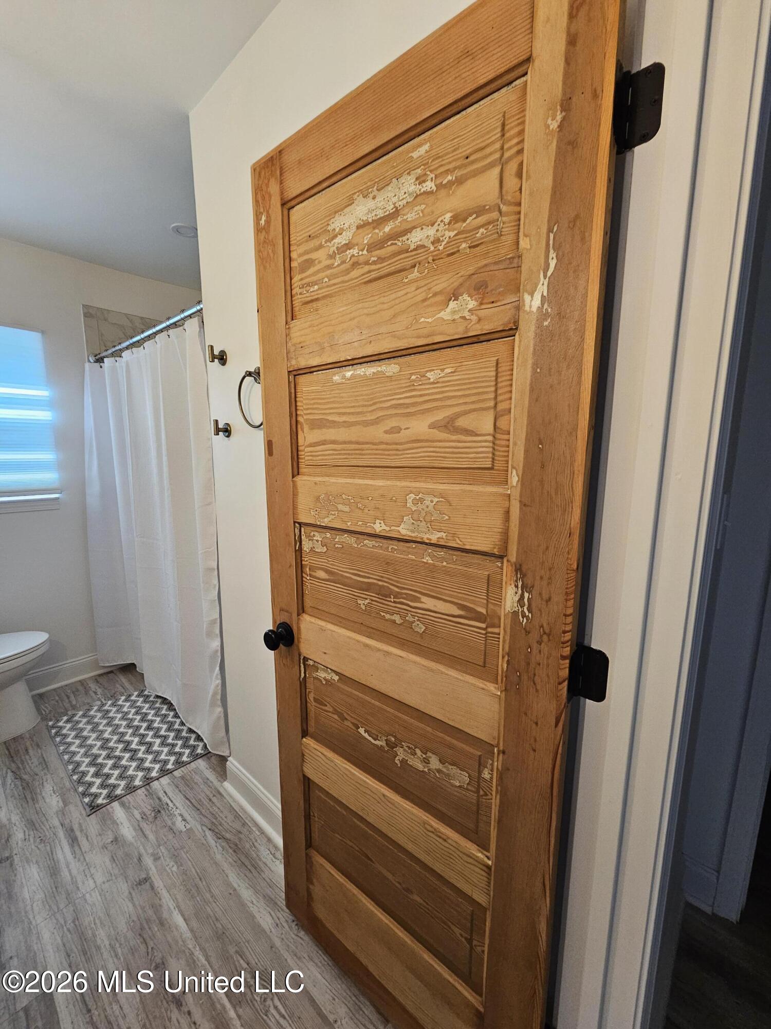 135 Eleanor Avenue Property Photo 12