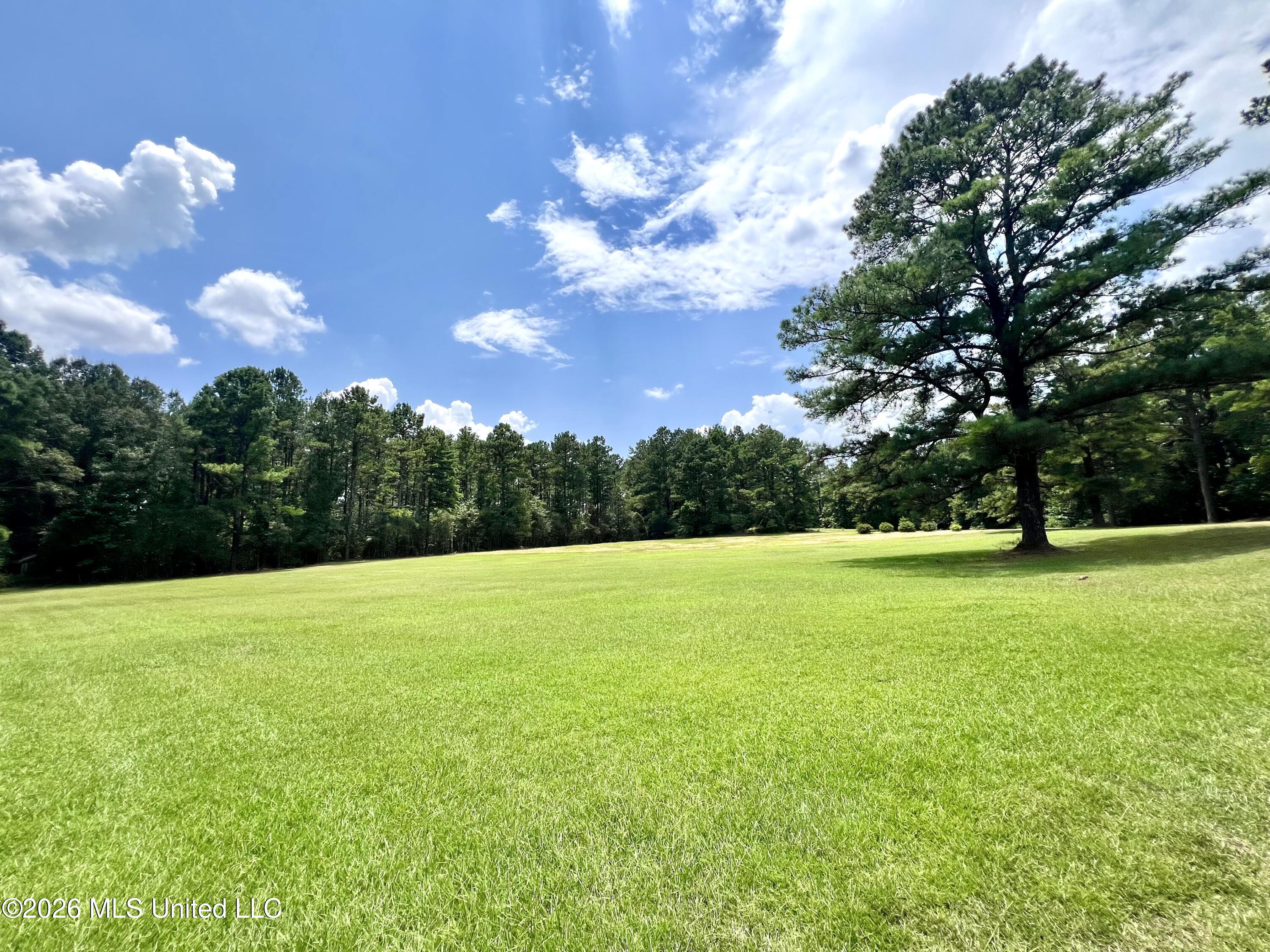 978 Butler Rd Se Property Photo 18