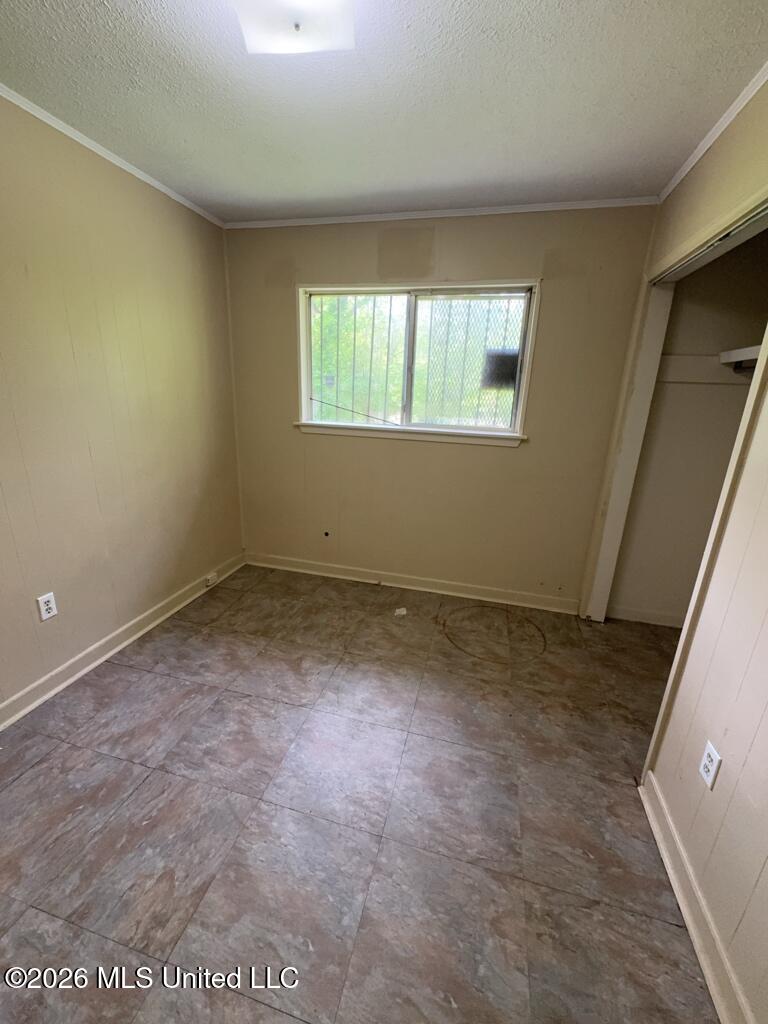 6521 Lyndon B Johnson Drive Property Photo 4