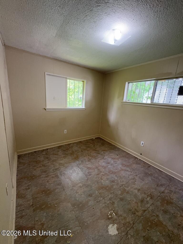 6521 Lyndon B Johnson Drive Property Photo 8