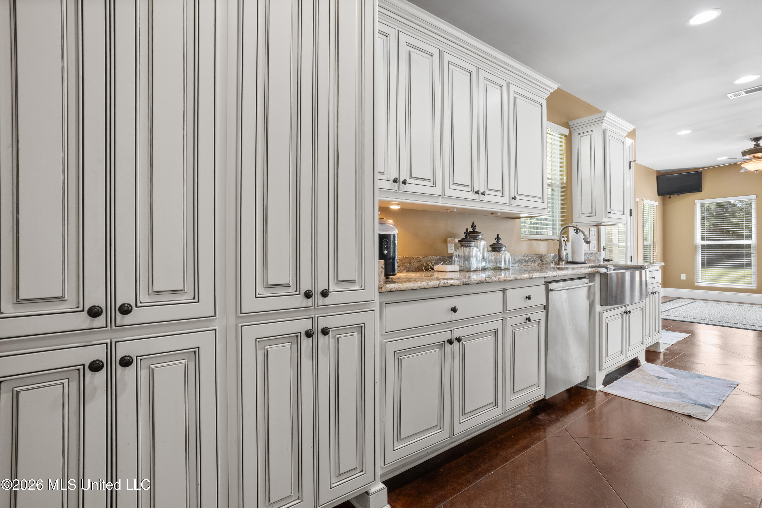 22345 Blackwell Farm Road Property Photo 22