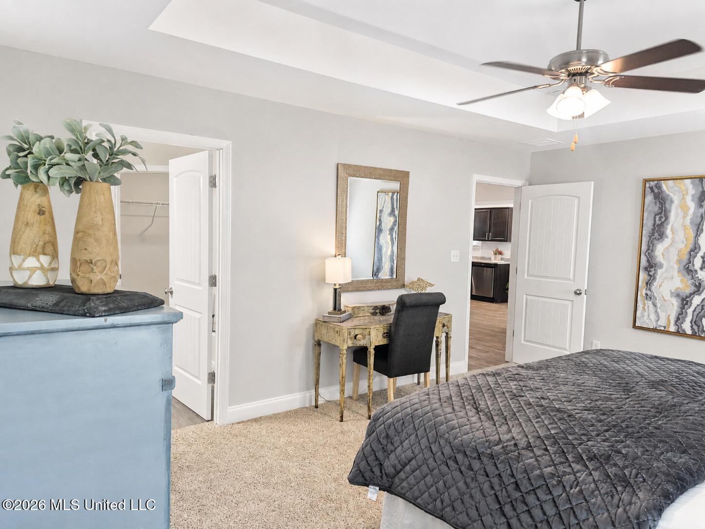7949 Gardendale Drive Property Photo 3