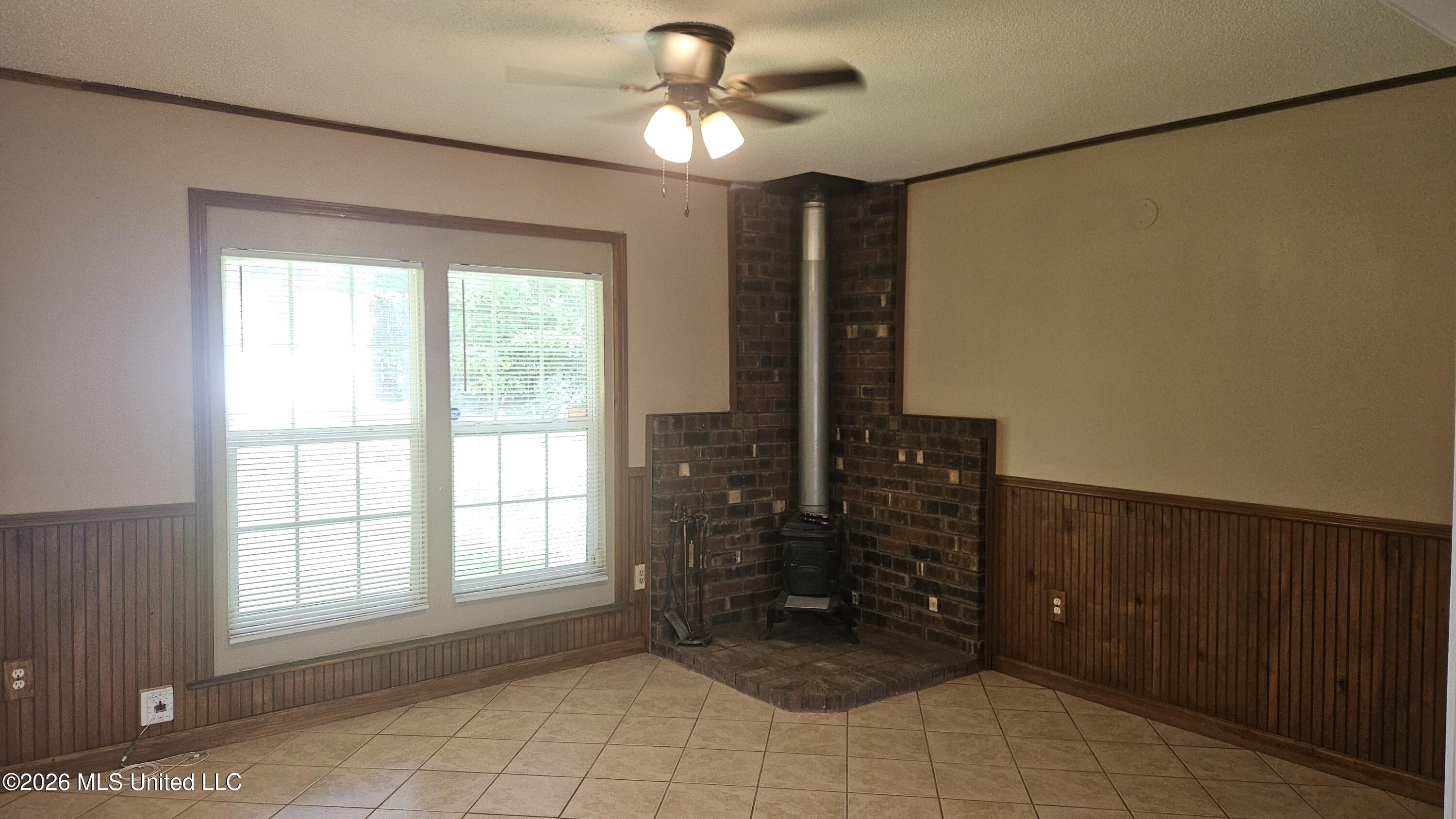 7630 Rockingham Drive Property Photo 5