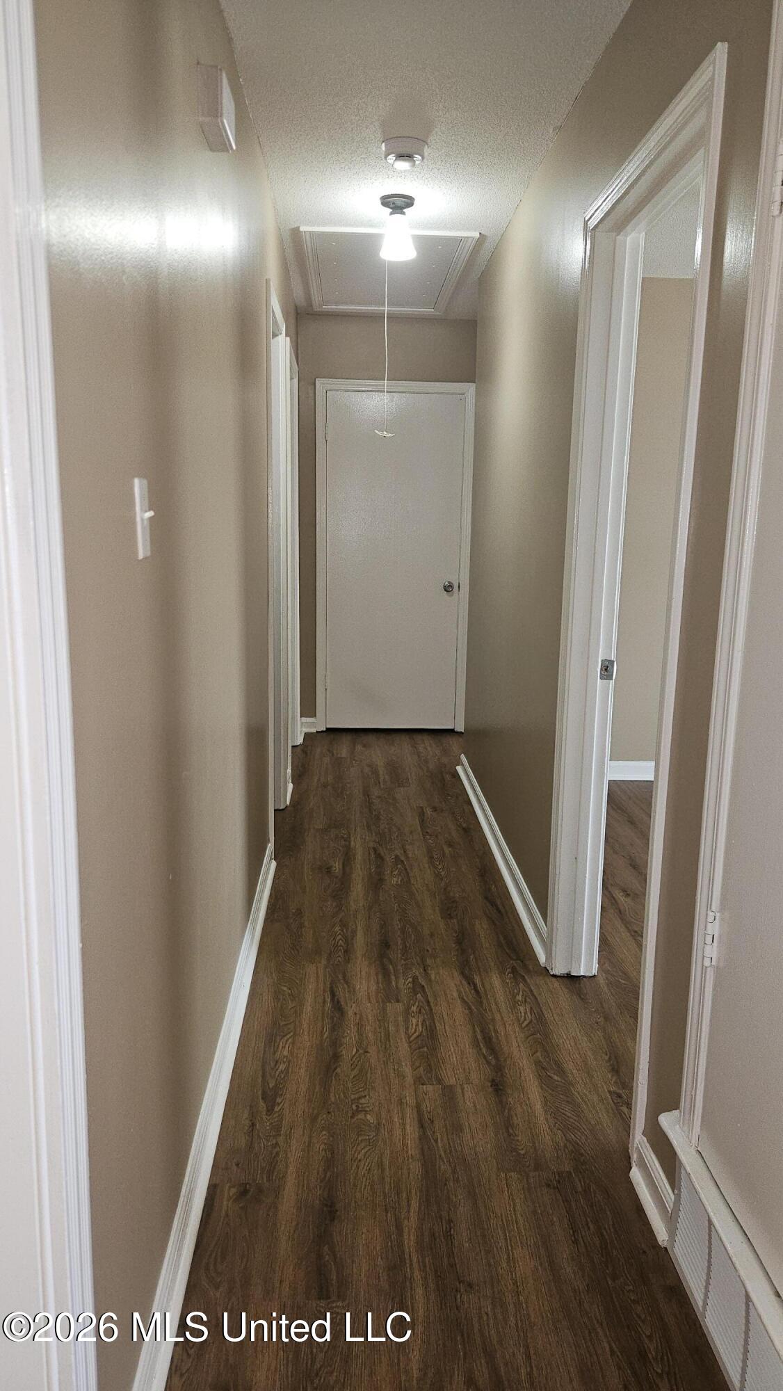7630 Rockingham Drive Property Photo 12