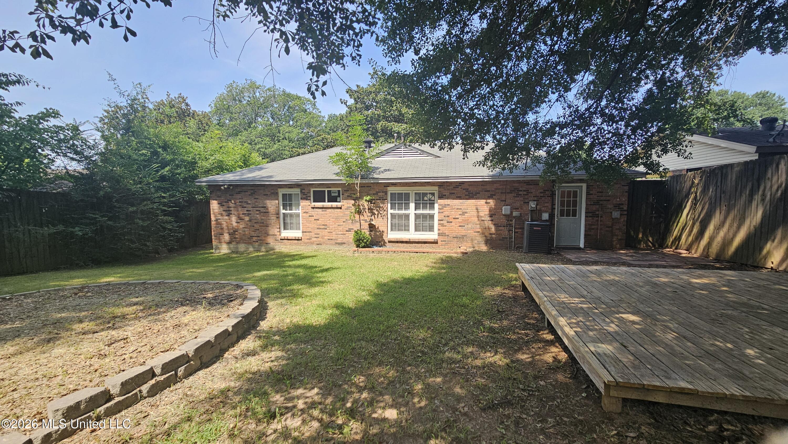 7630 Rockingham Drive Property Photo 24