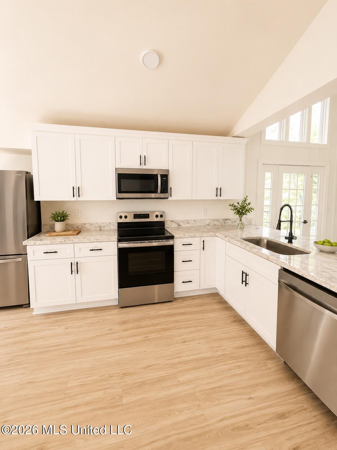 5114 Bay Street Property Photo 10