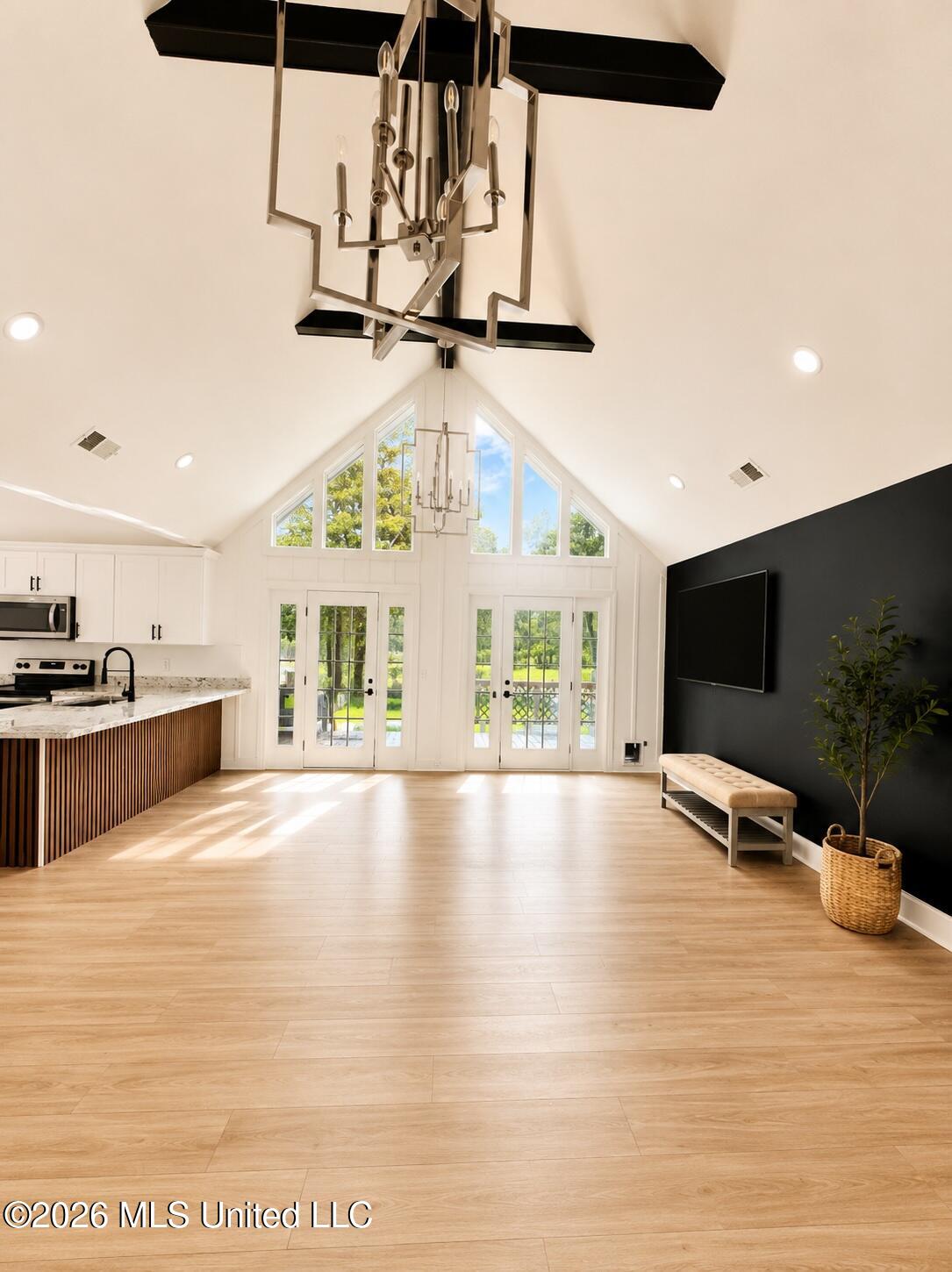 5114 Bay Street Property Photo 11
