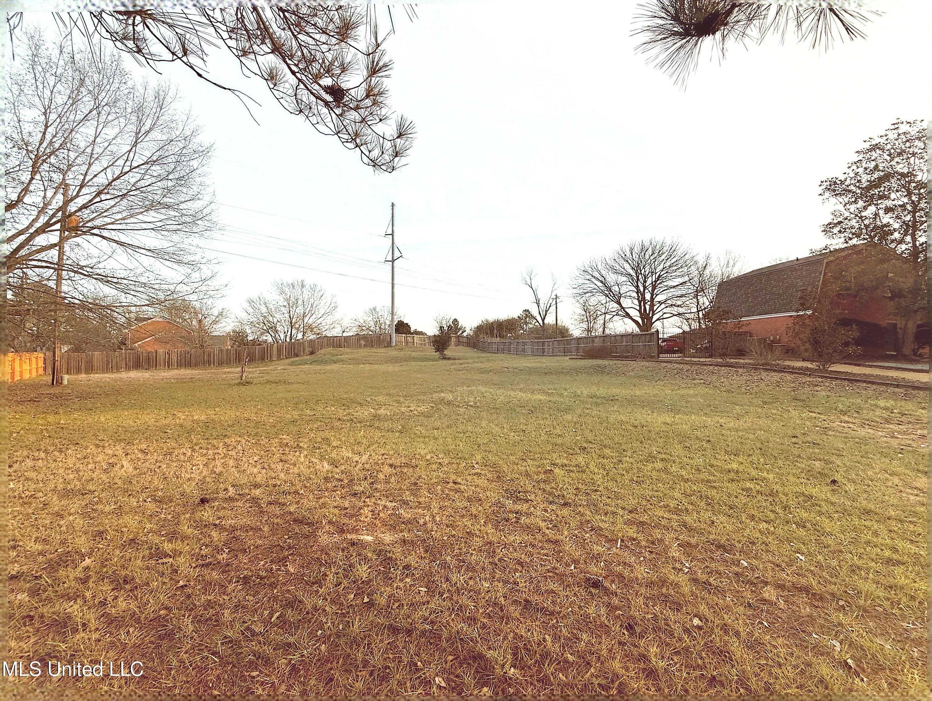 Rolling Meadows Drive Property Photo 1