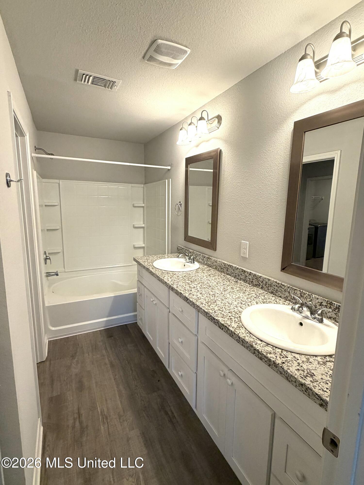 14208 Sanctuary Trails Drive Property Photo 6