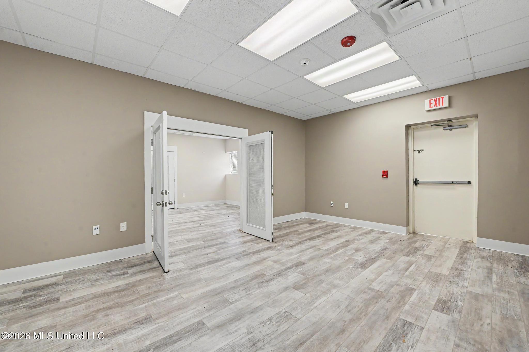 1832 E Pass Road Property Photo 8