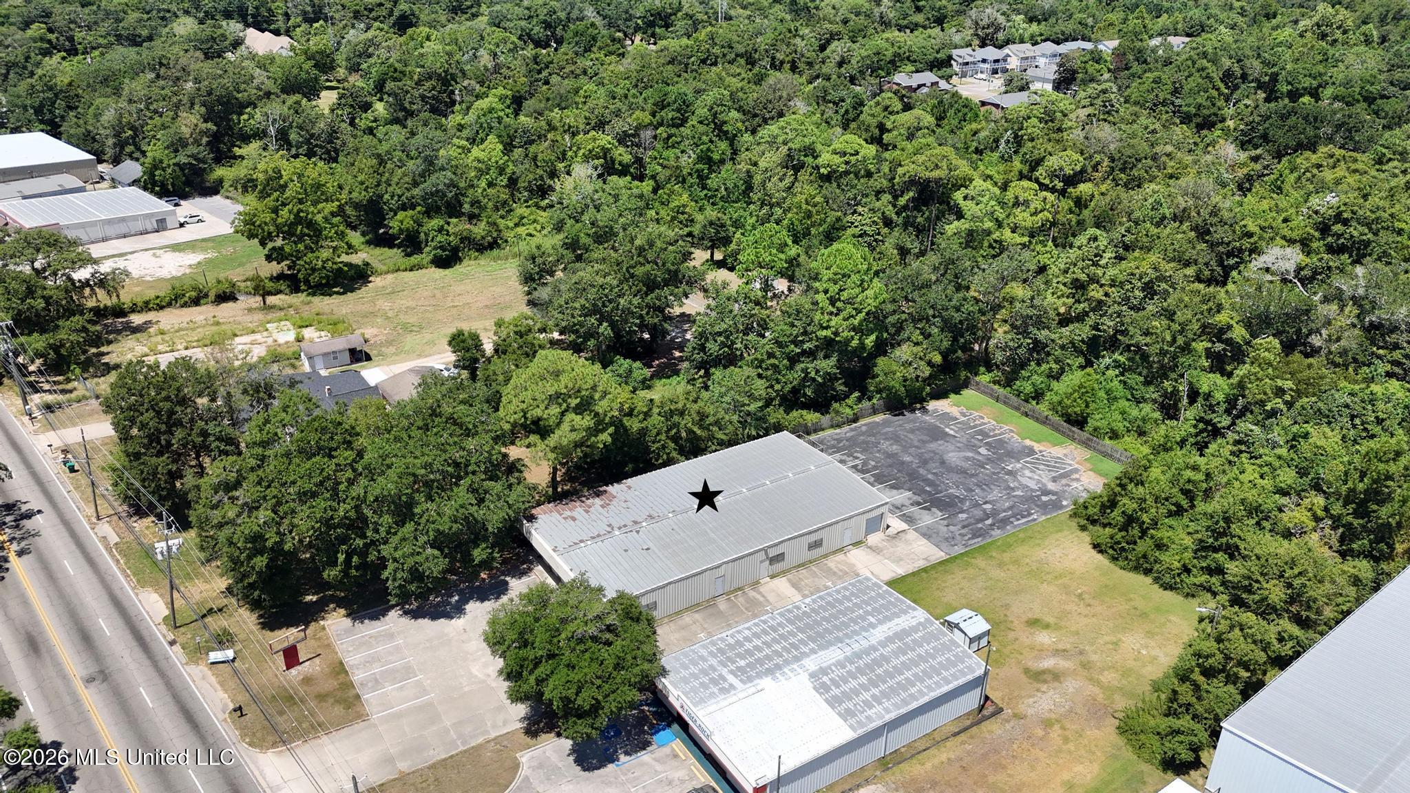 1832 E Pass Road Property Photo 36