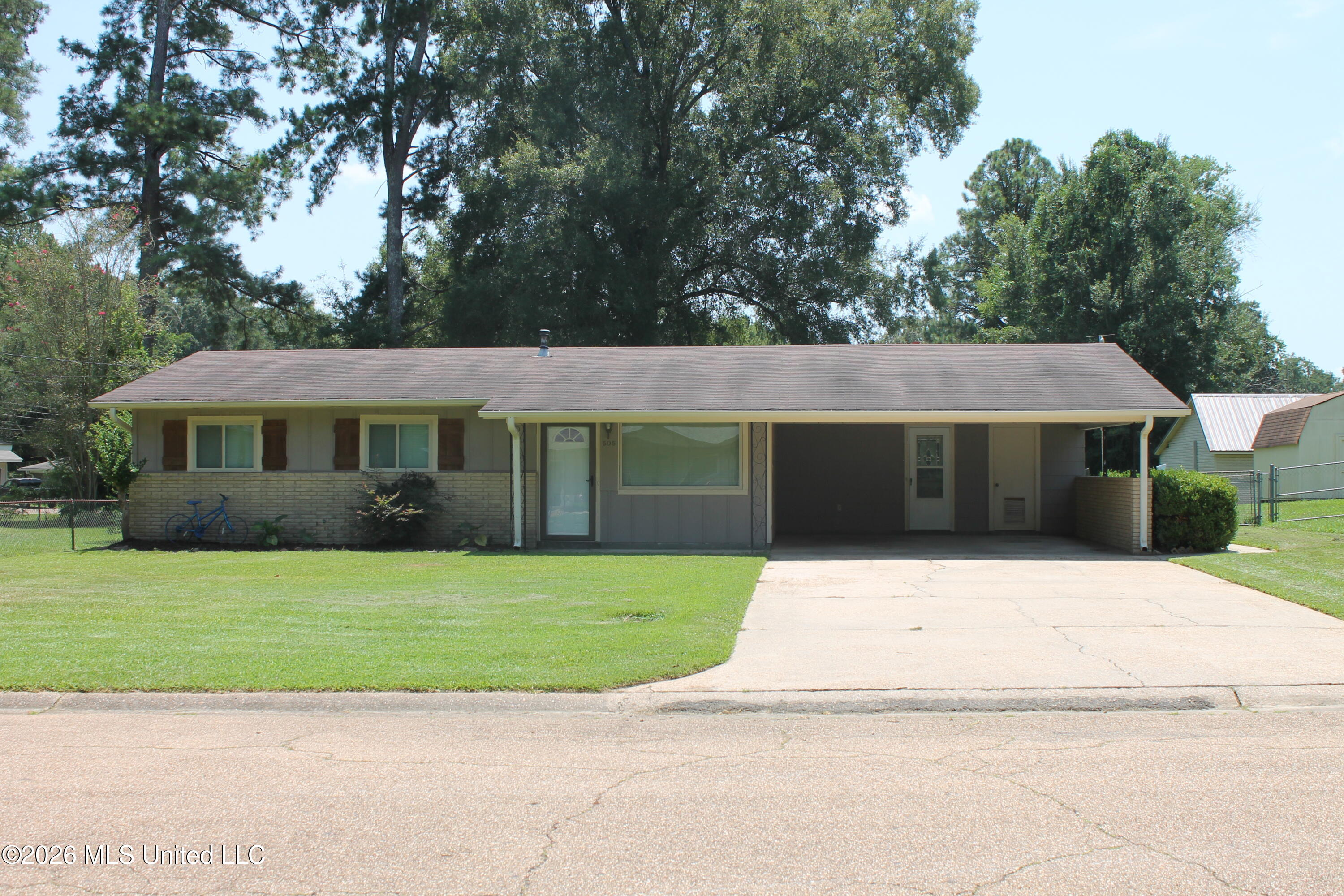505 Dahaja Circle Property Photo 1