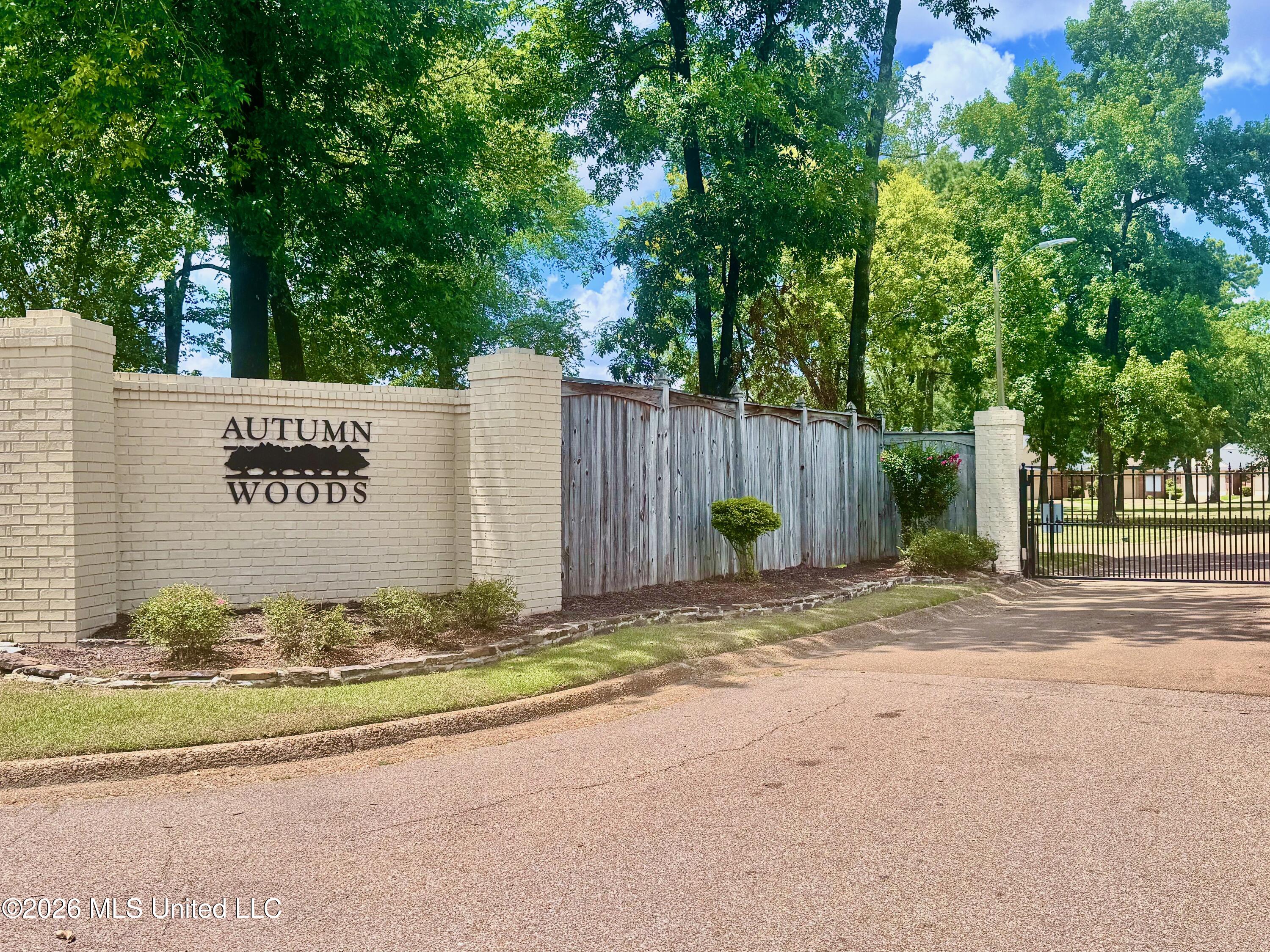 26 Autumn Park Property Photo 2