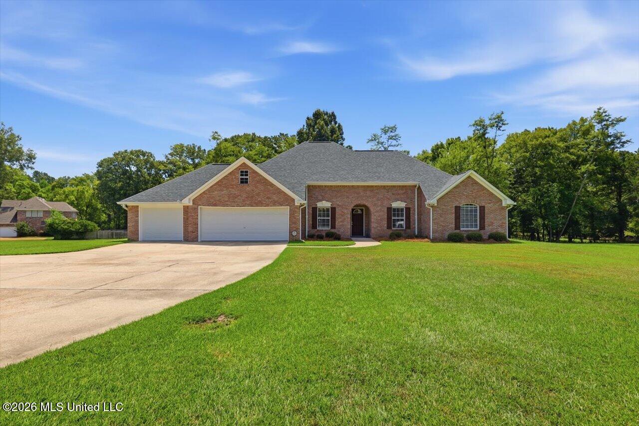264 Quail Hollow Property Photo 1