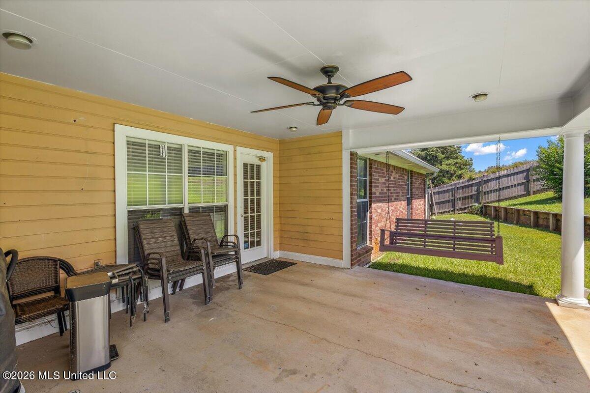 153 Stratford Drive Property Photo 38