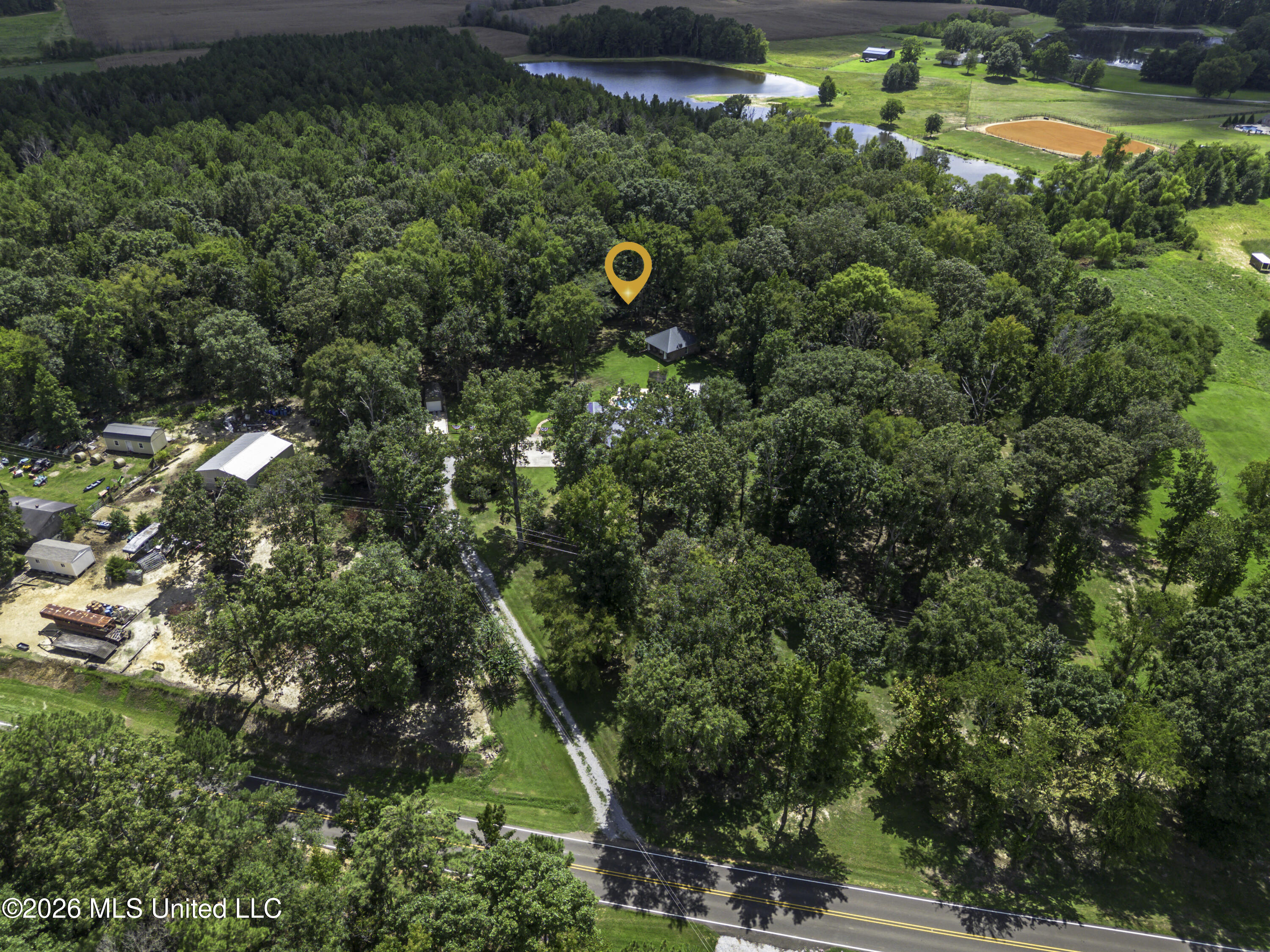 717 Thomasville Road Property Photo 2