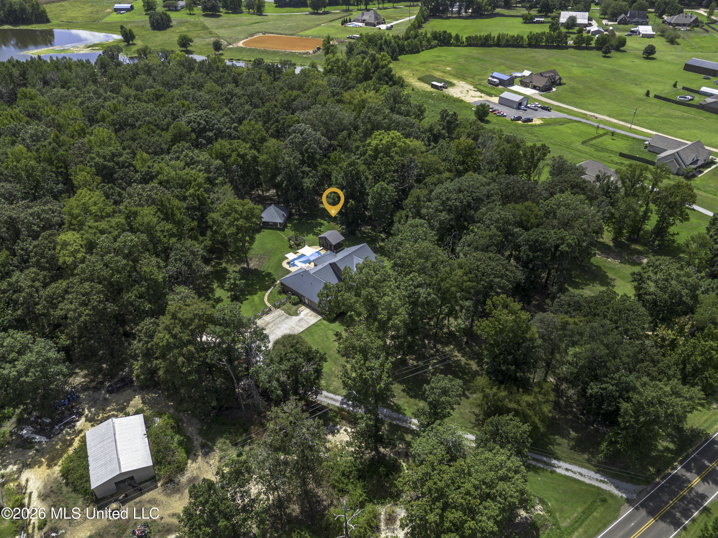 717 Thomasville Road Property Photo 15
