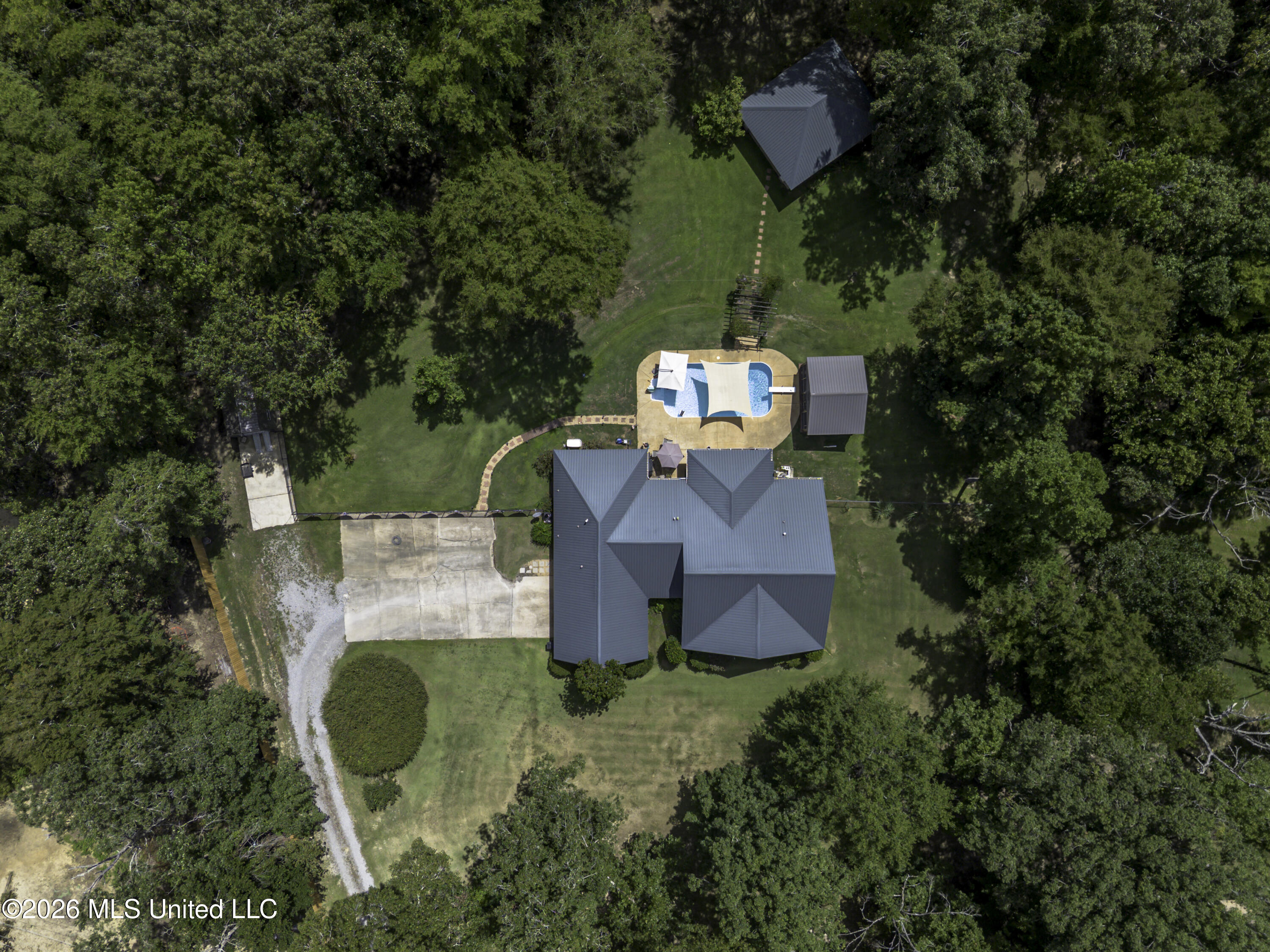717 Thomasville Road Property Photo 16