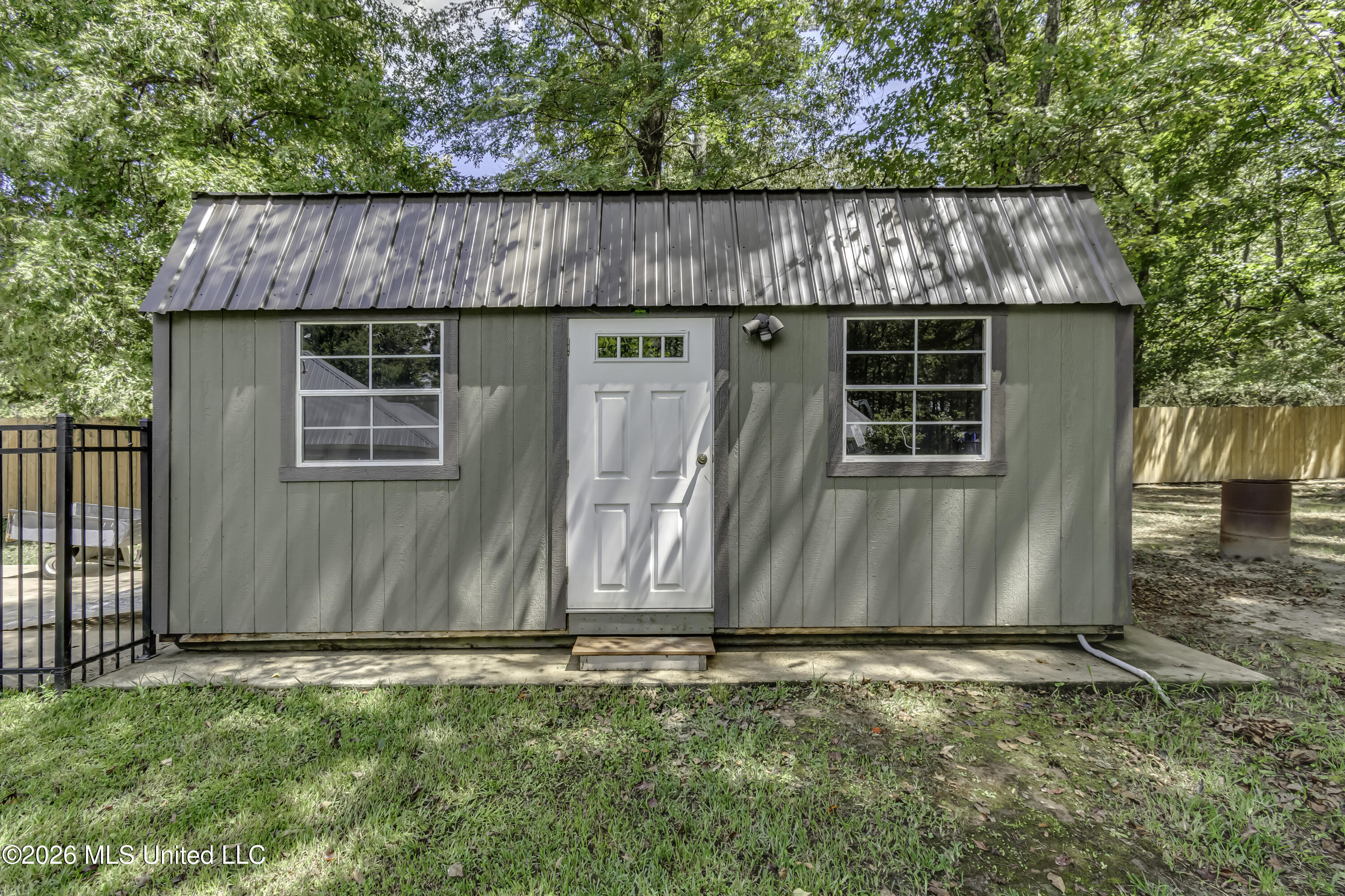 717 Thomasville Road Property Photo 23