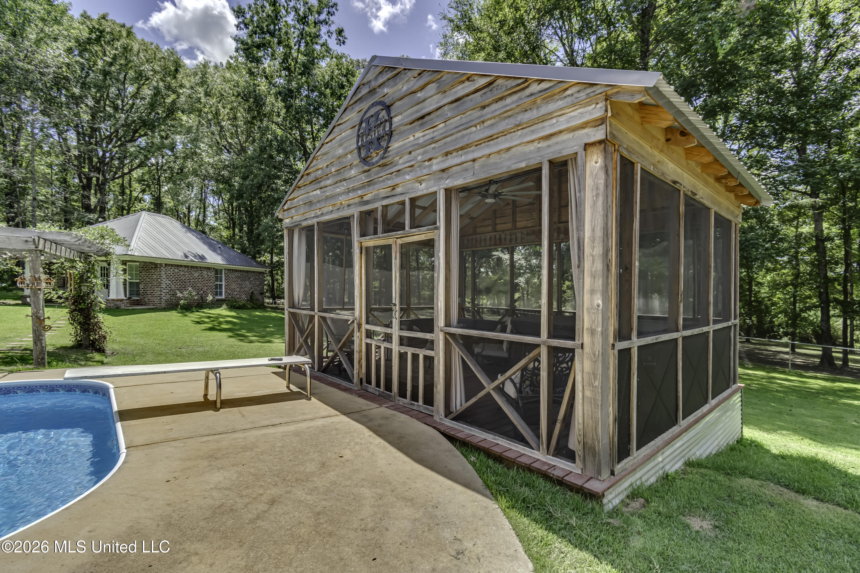 717 Thomasville Road Property Photo 29