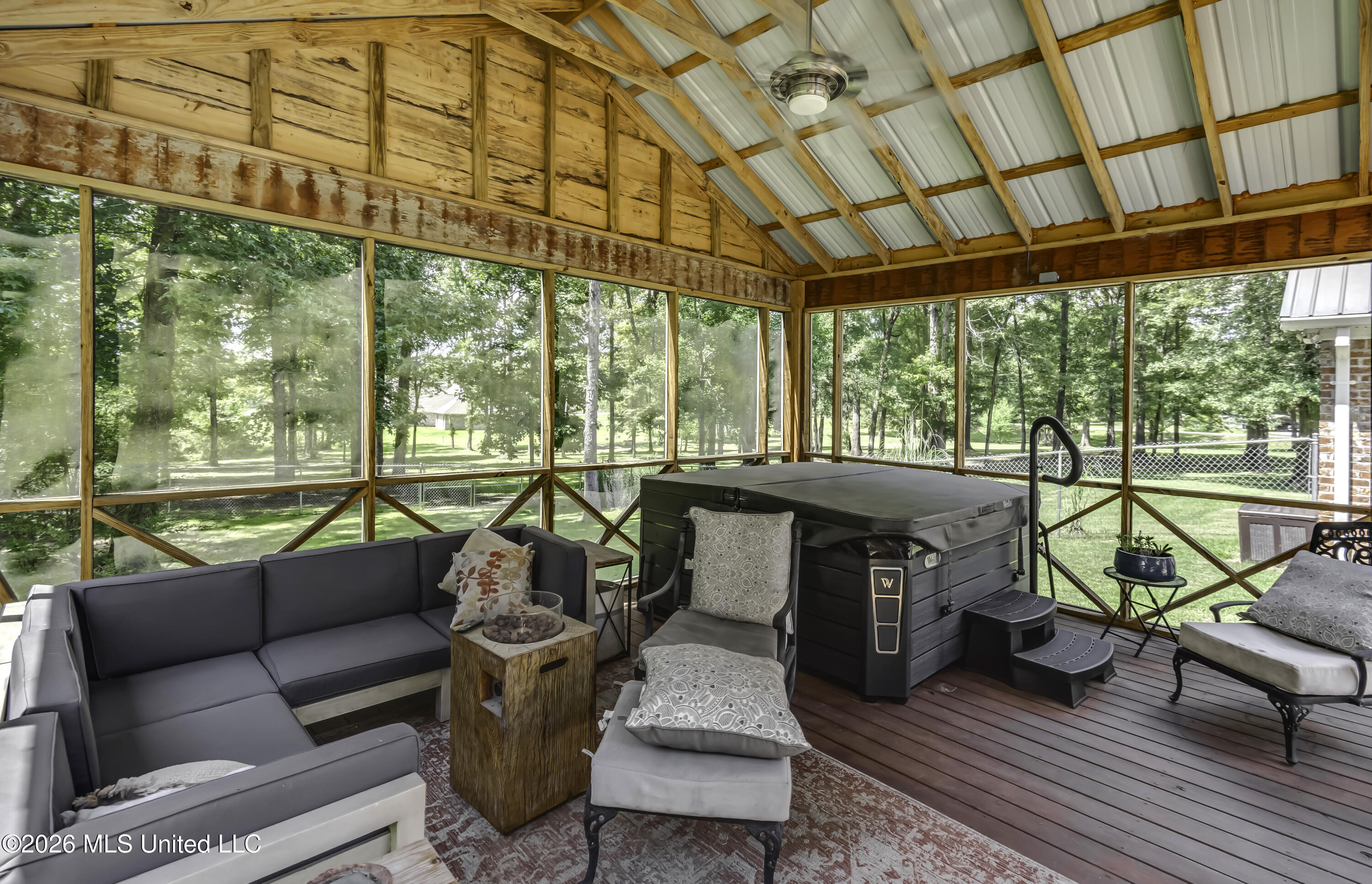 717 Thomasville Road Property Photo 32