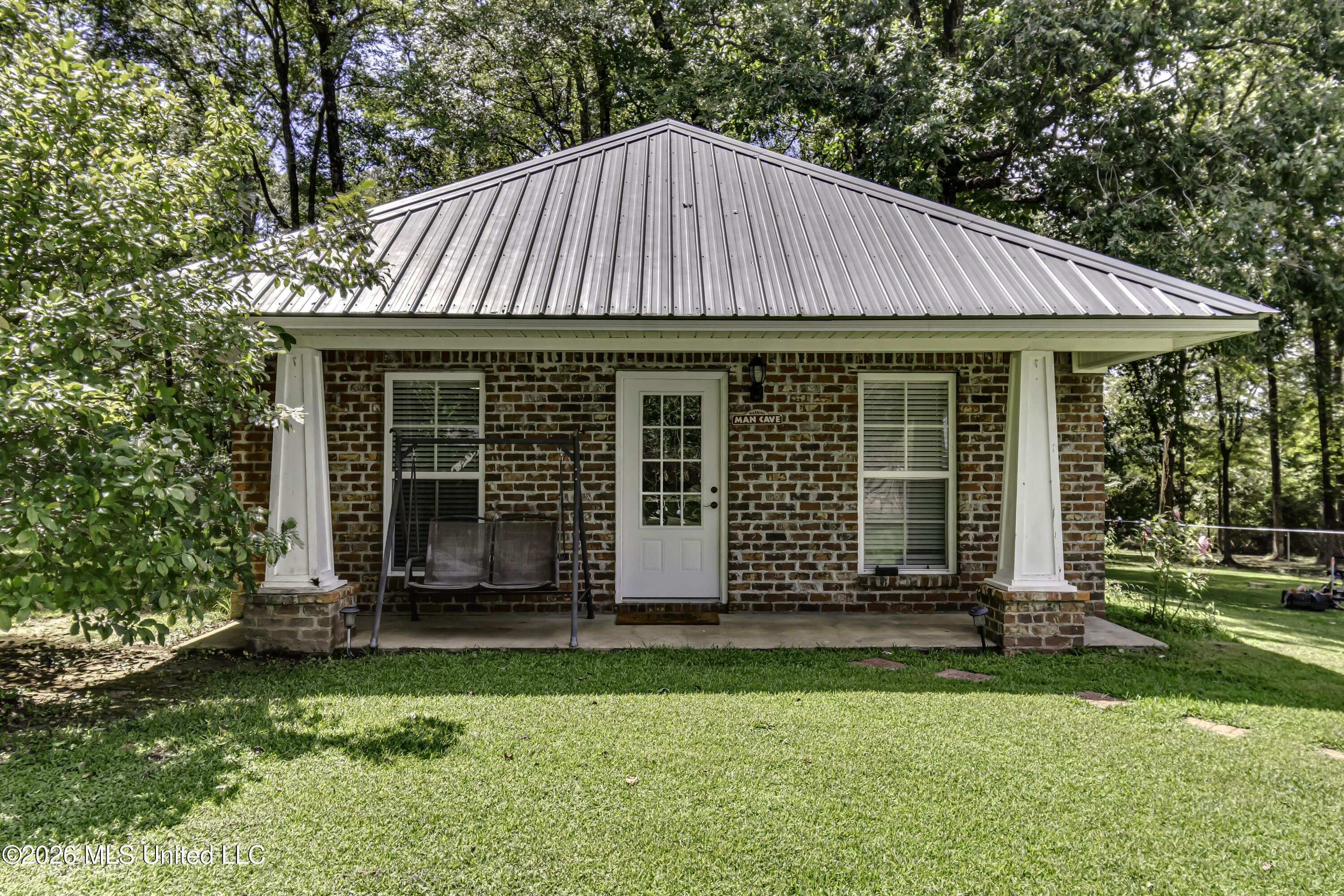 717 Thomasville Road Property Photo 37