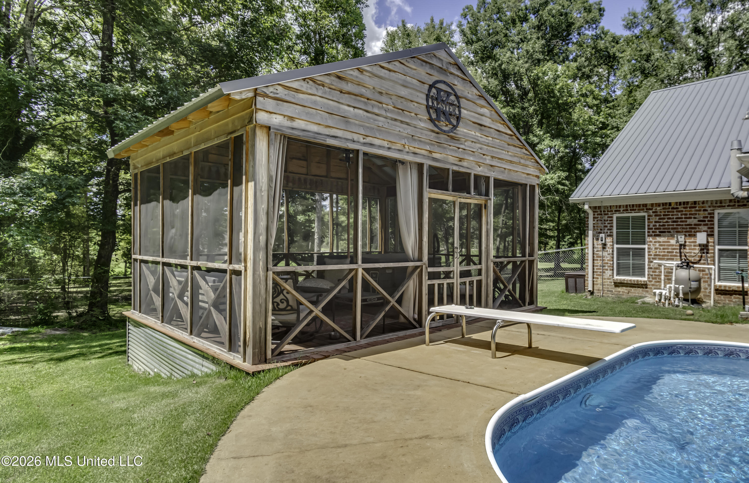 717 Thomasville Road Property Photo 40