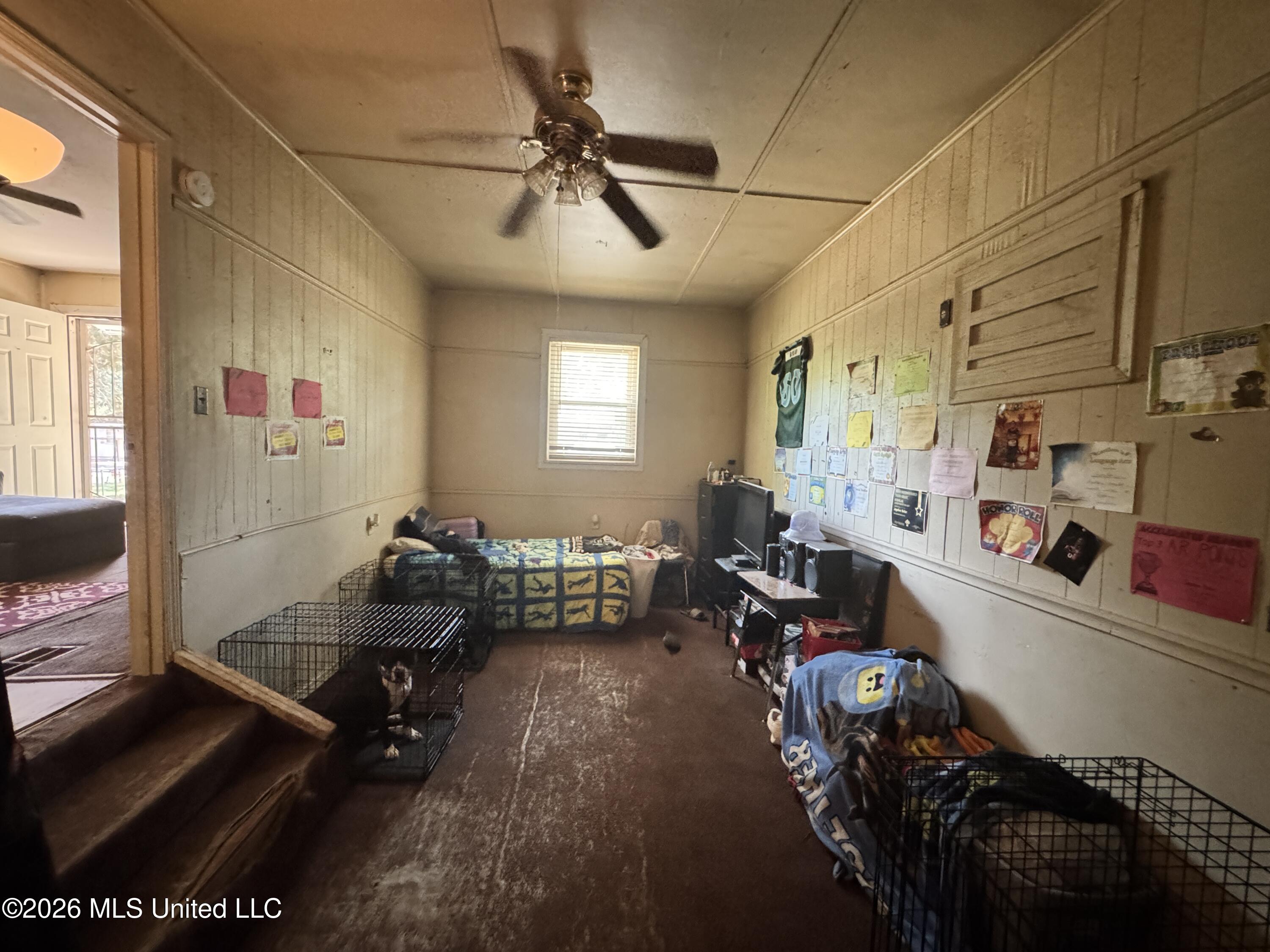 3014 Woodview Drive Property Photo 8