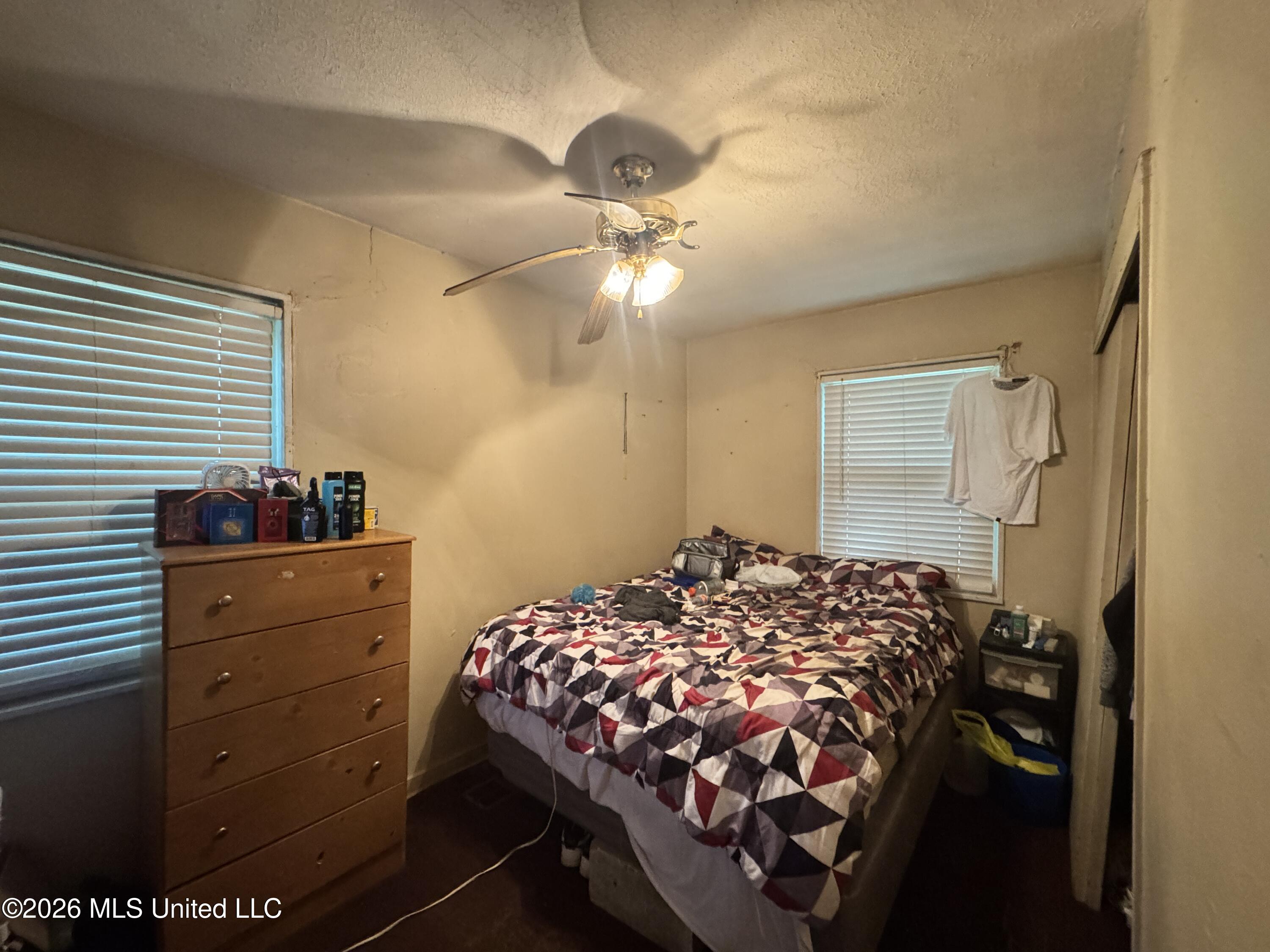 3014 Woodview Drive Property Photo 13