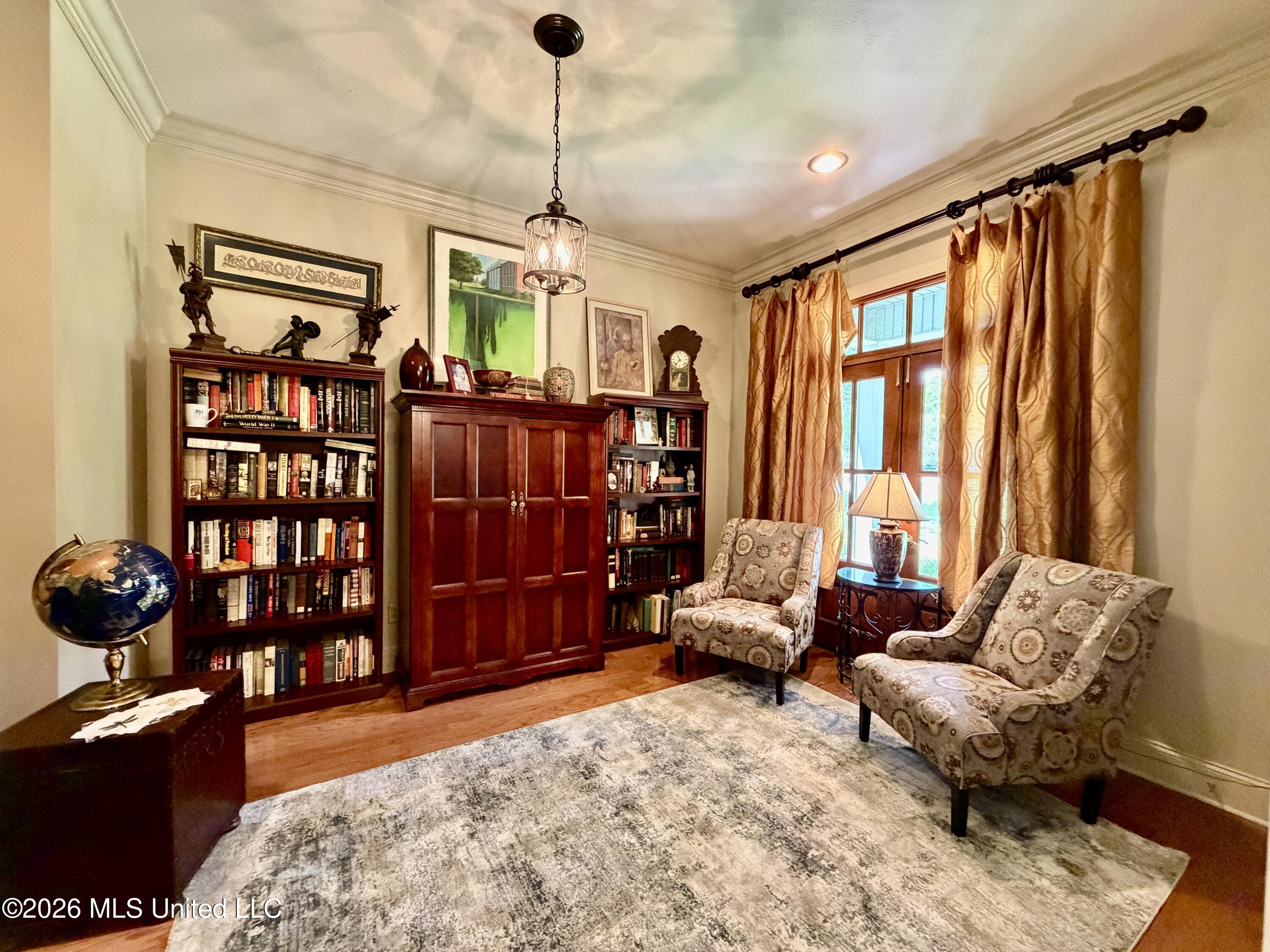 4 Lafayette Circle Property Photo 12