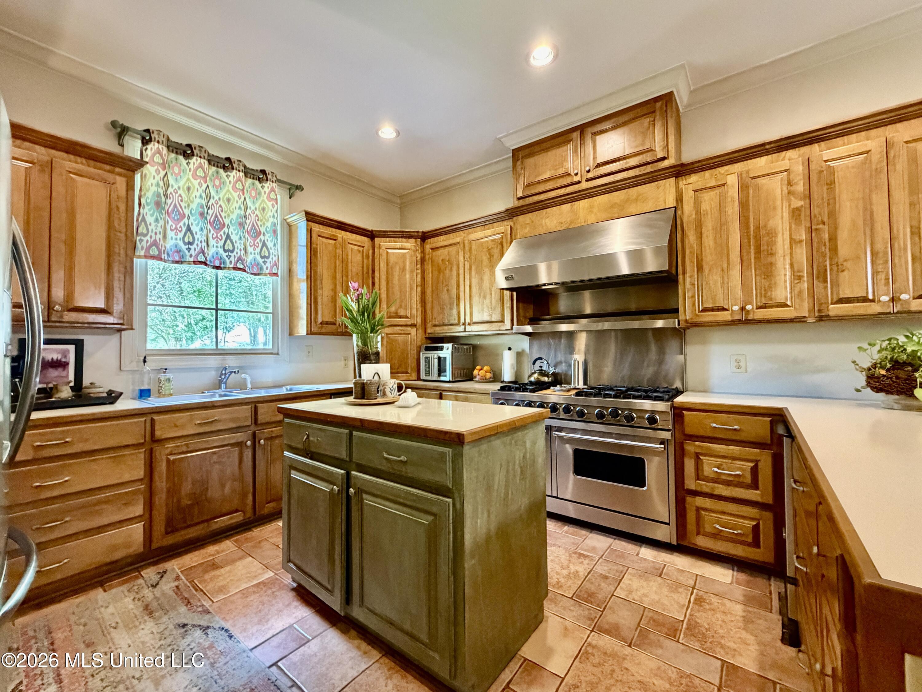 4 Lafayette Circle Property Photo 22