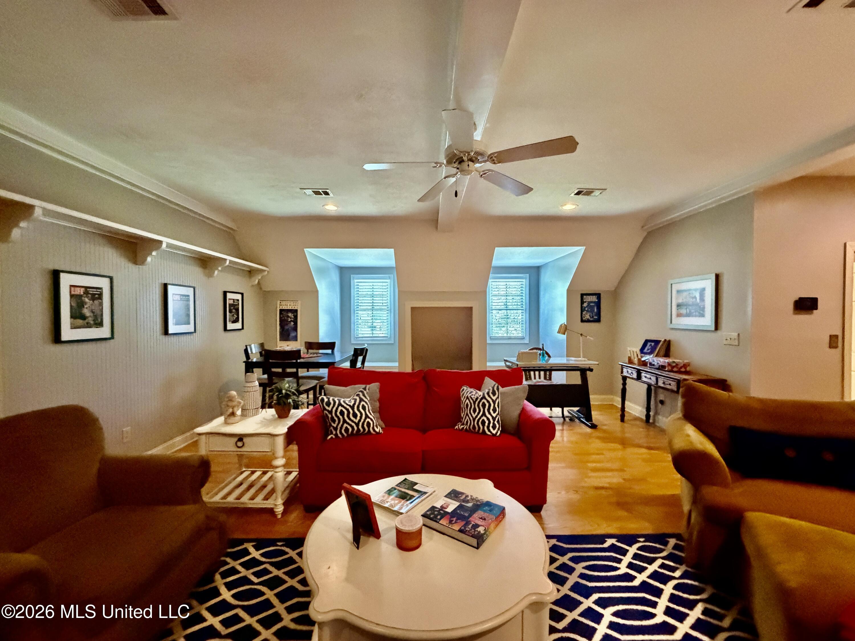 4 Lafayette Circle Property Photo 37