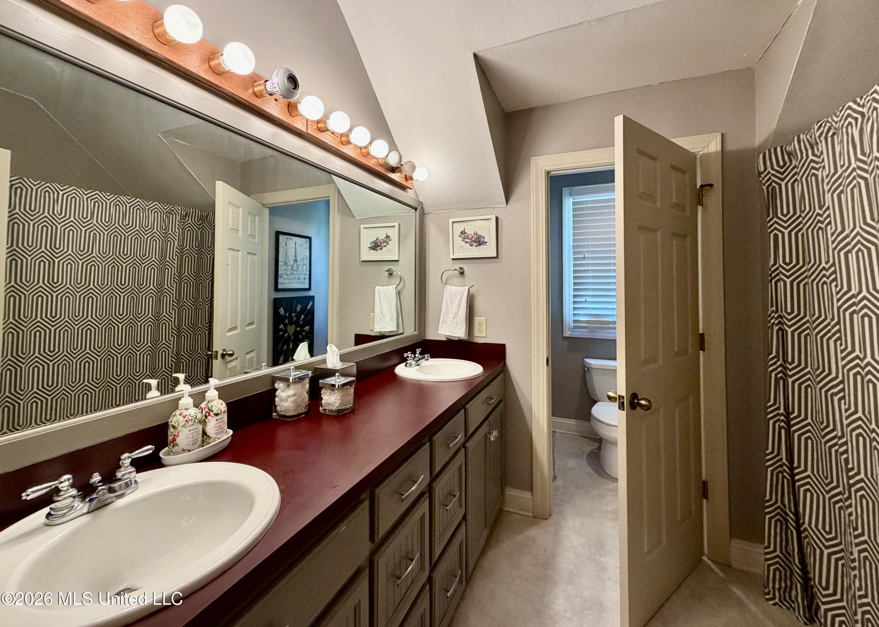 4 Lafayette Circle Property Photo 42