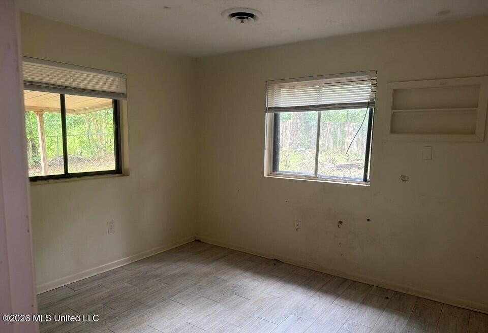 1604 Woody Drive Property Photo 6