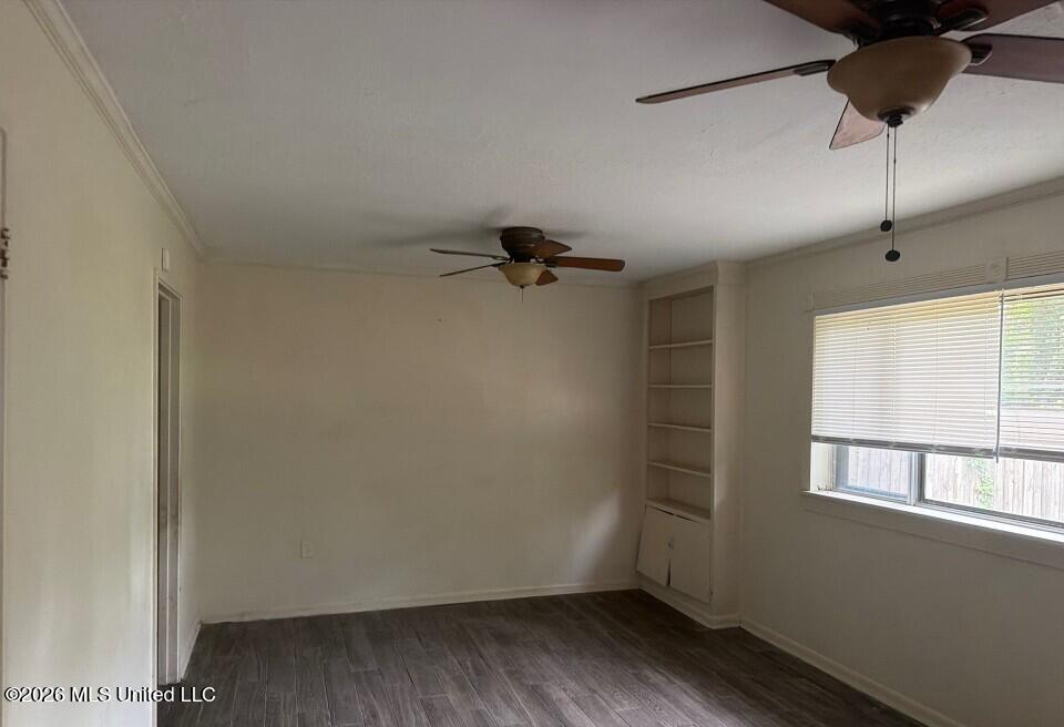 1604 Woody Drive Property Photo 8