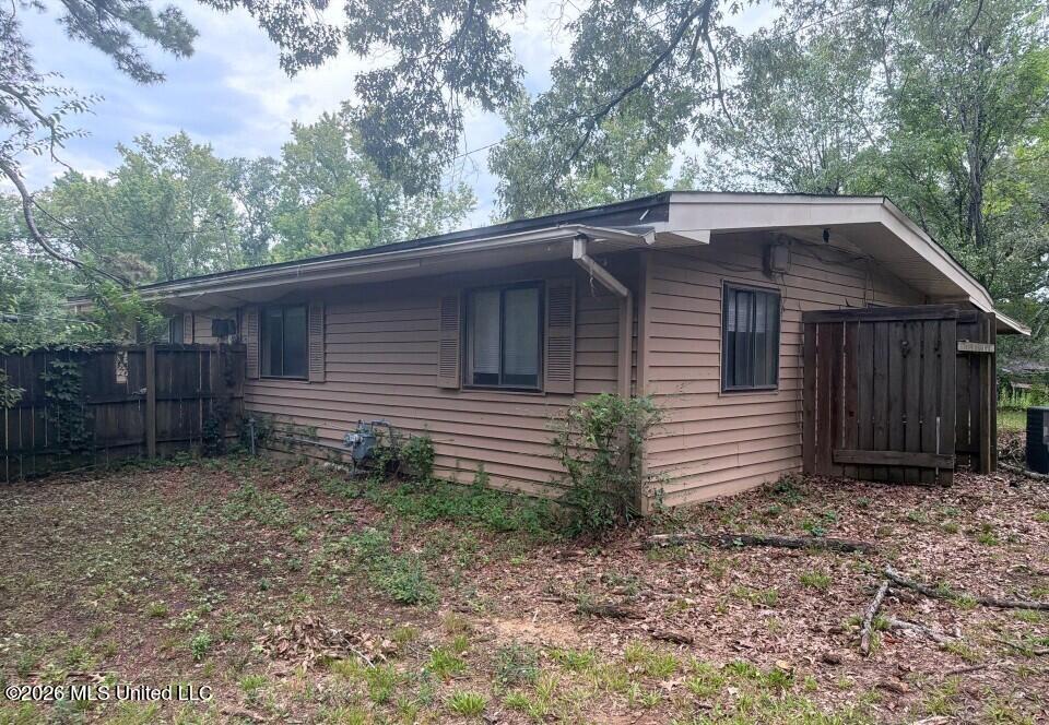 1604 Woody Drive Property Photo 11