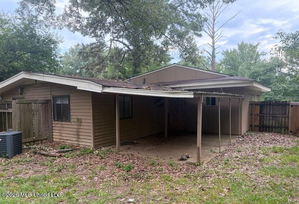 1604 Woody Drive Property Photo 13