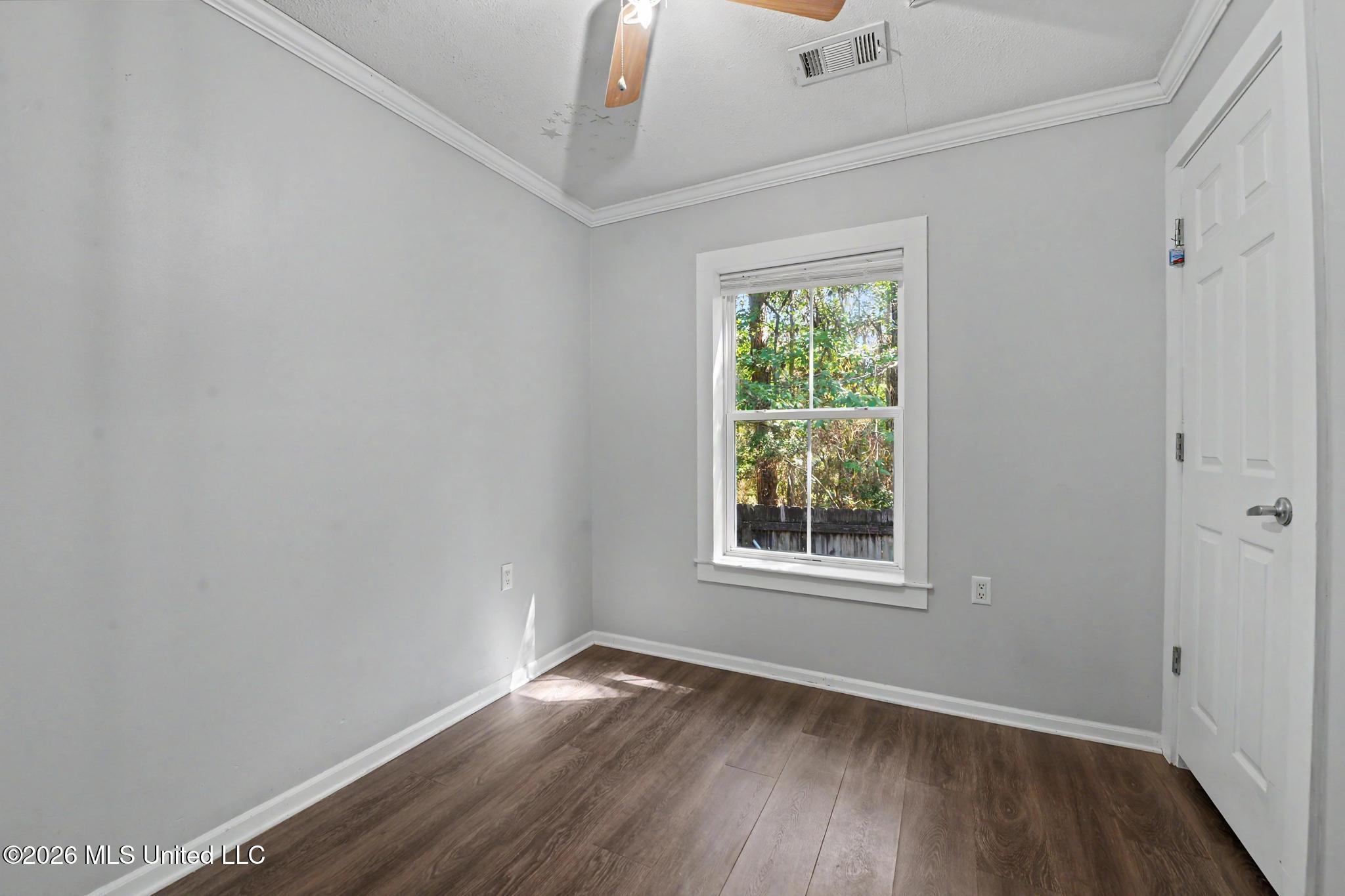 5505 Peacock Street Property Photo 10