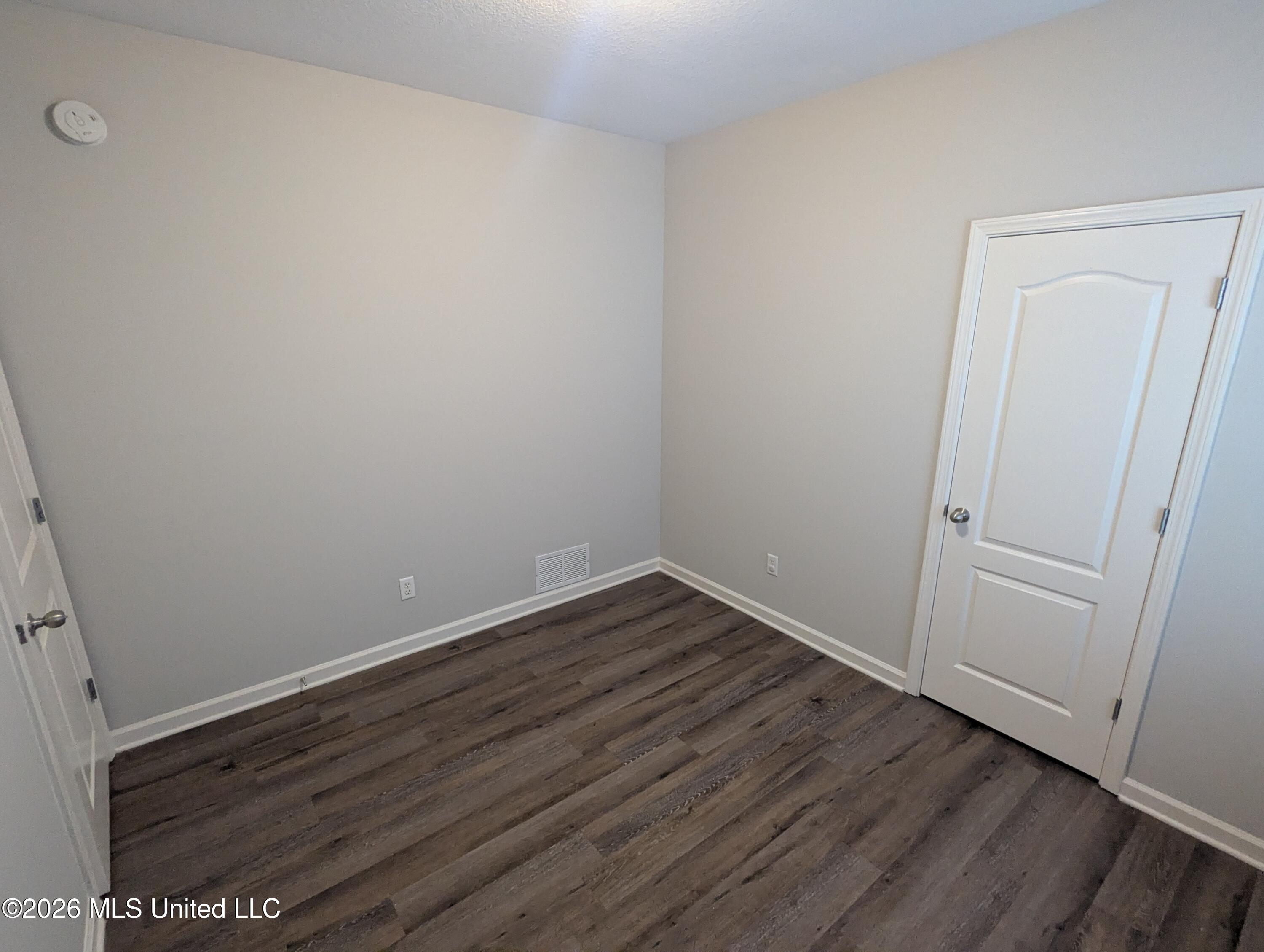 2894 Dawkins Drive Property Photo 9
