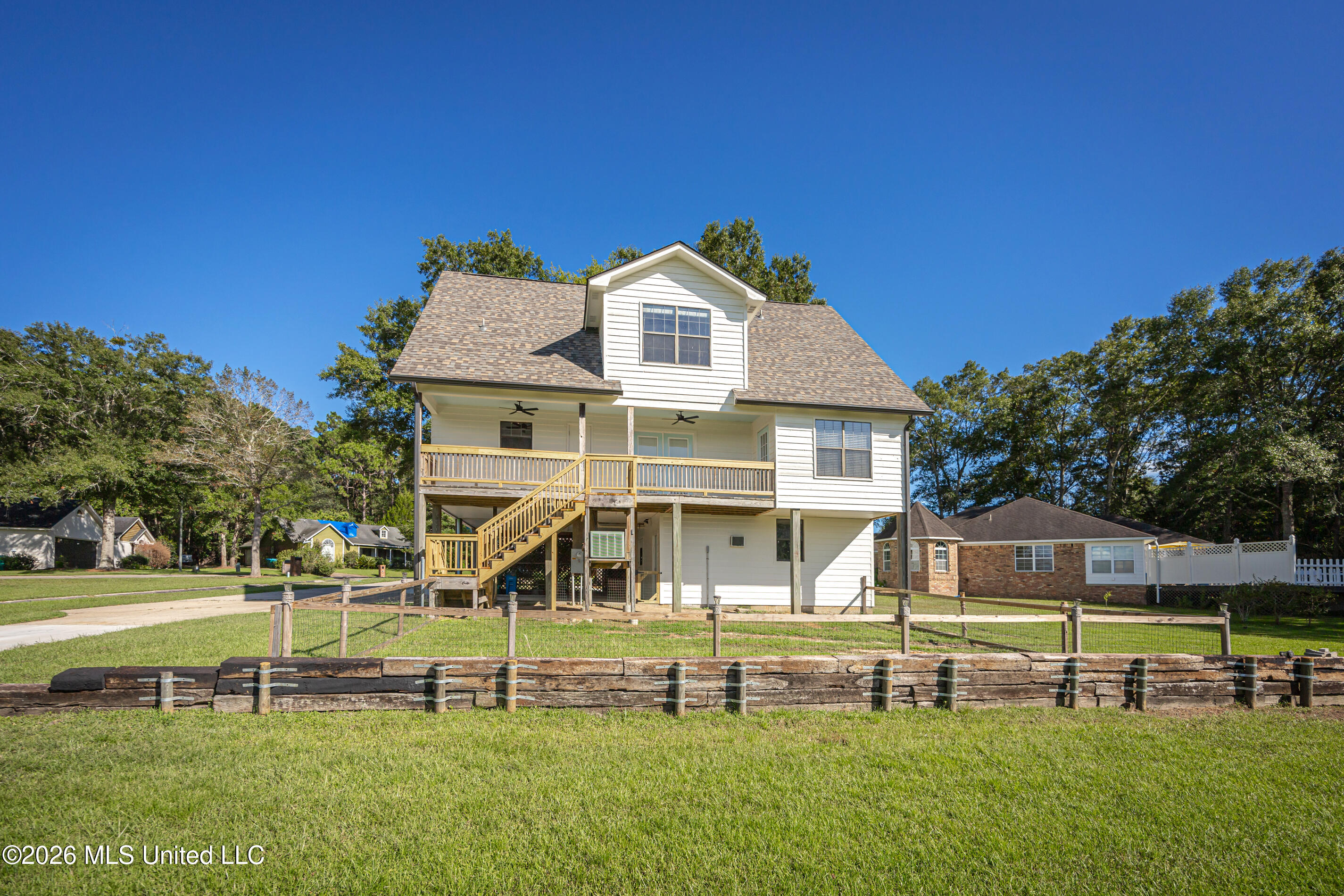 5513 Sioux Drive Property Photo 8
