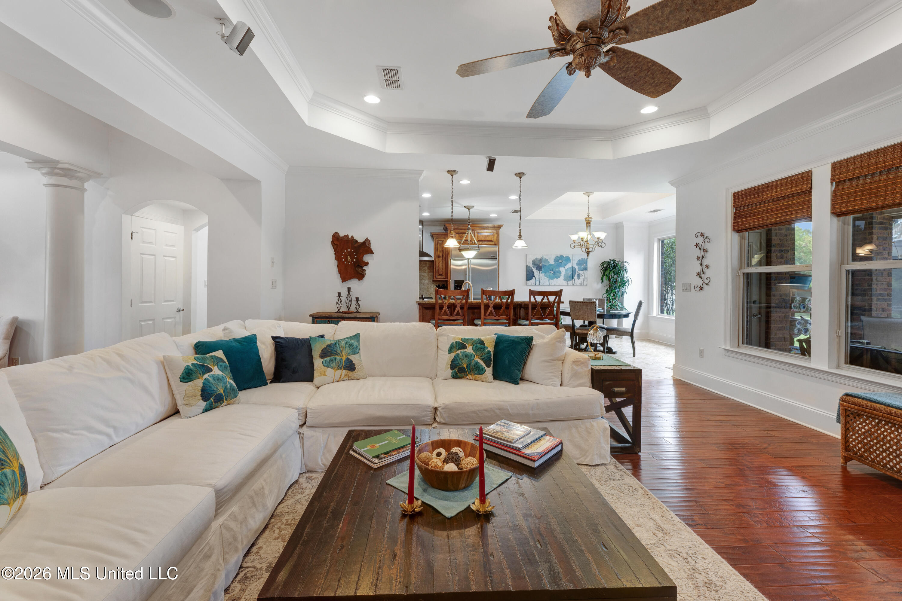 2114 Whitney Oaks Drive Property Photo 13