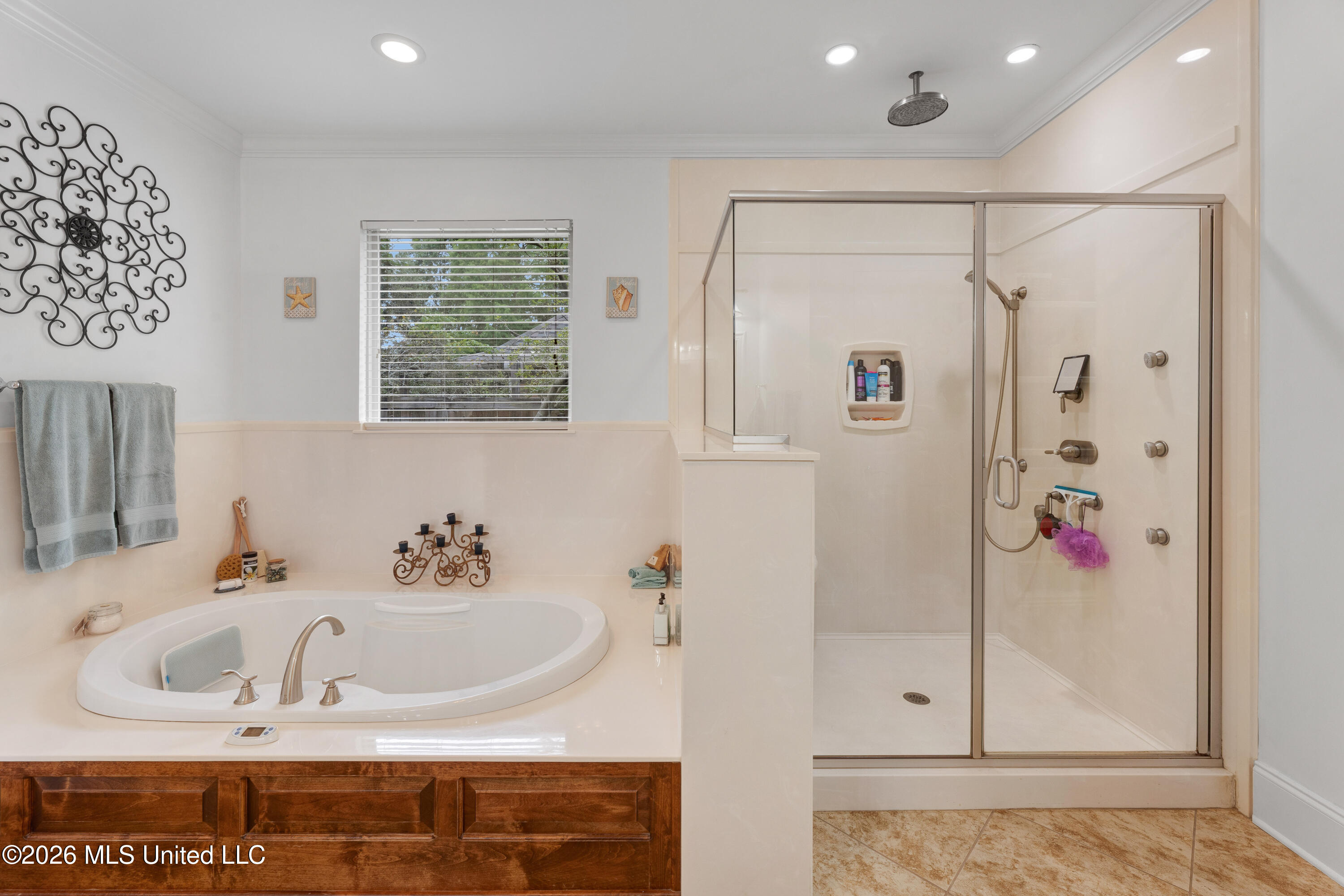 2114 Whitney Oaks Drive Property Photo 29