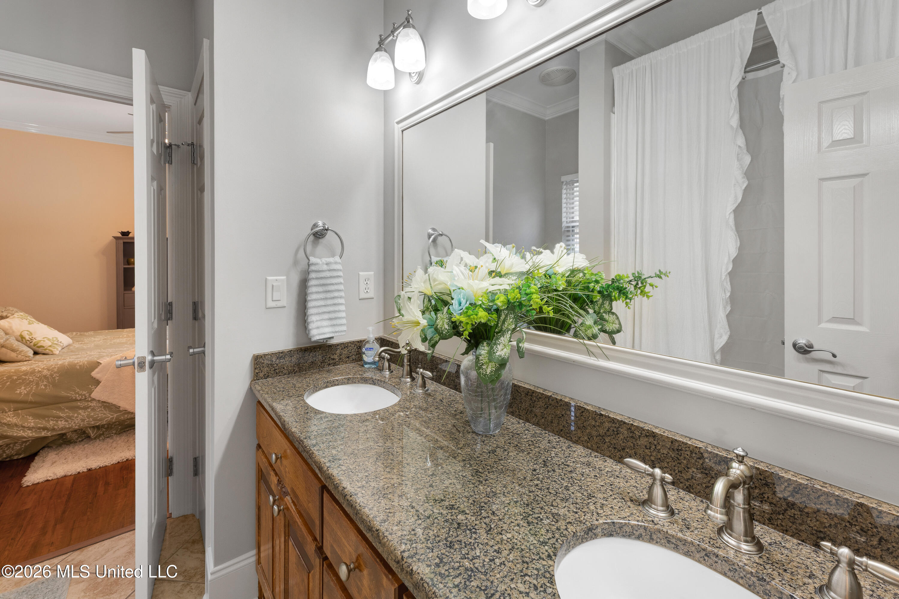 2114 Whitney Oaks Drive Property Photo 42