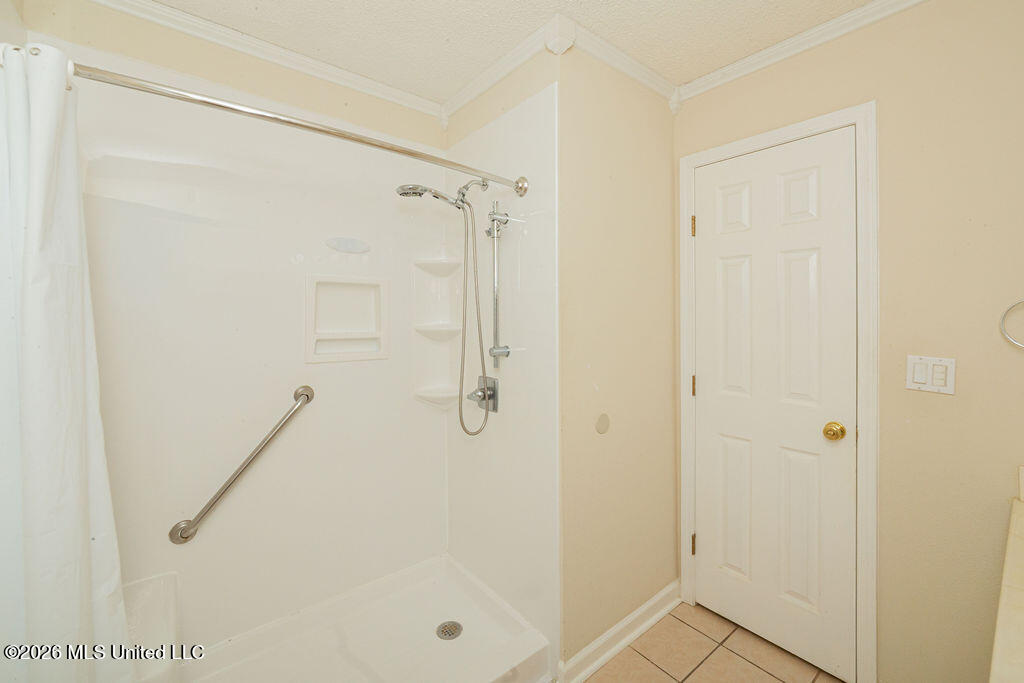 1200 Margie Street Property Photo 33