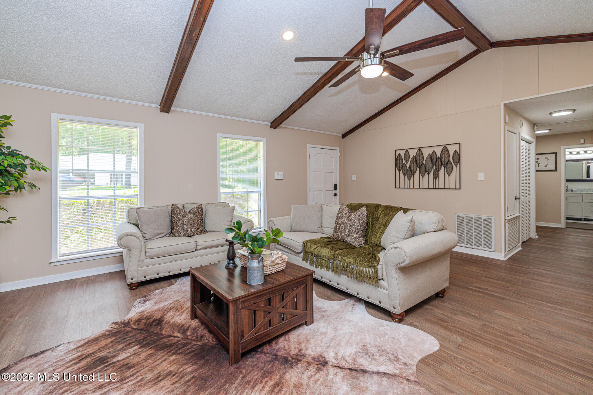 3405 Forest Hill Road Property Photo 5