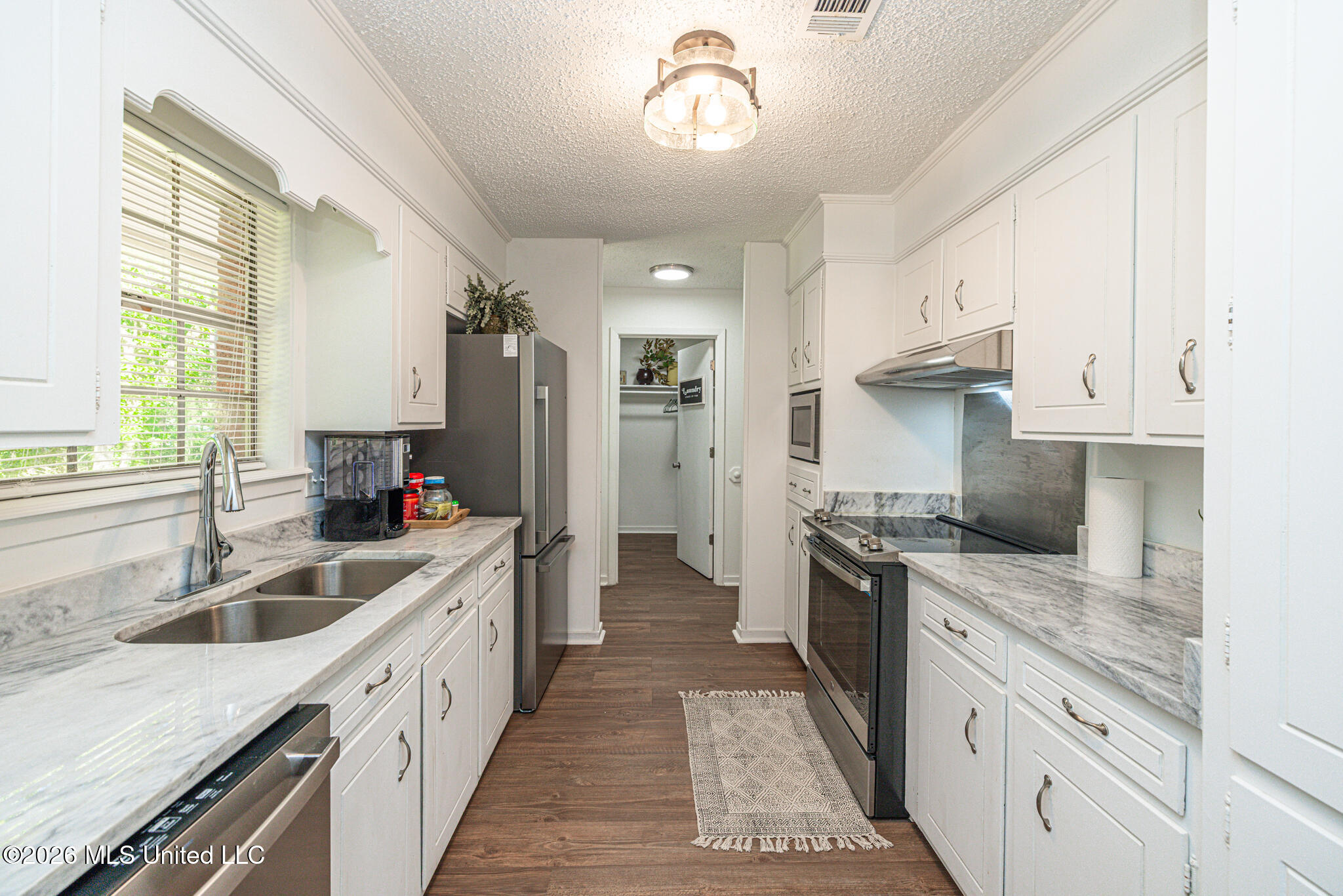 3405 Forest Hill Road Property Photo 13