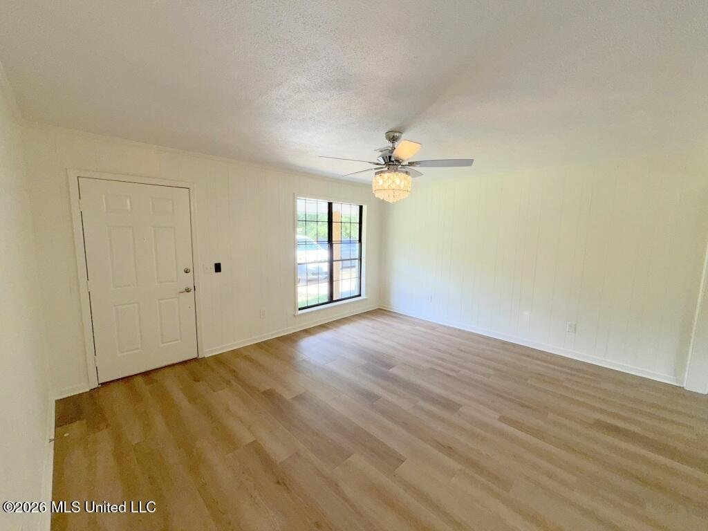1085 Old Jackson Road Property Photo 6