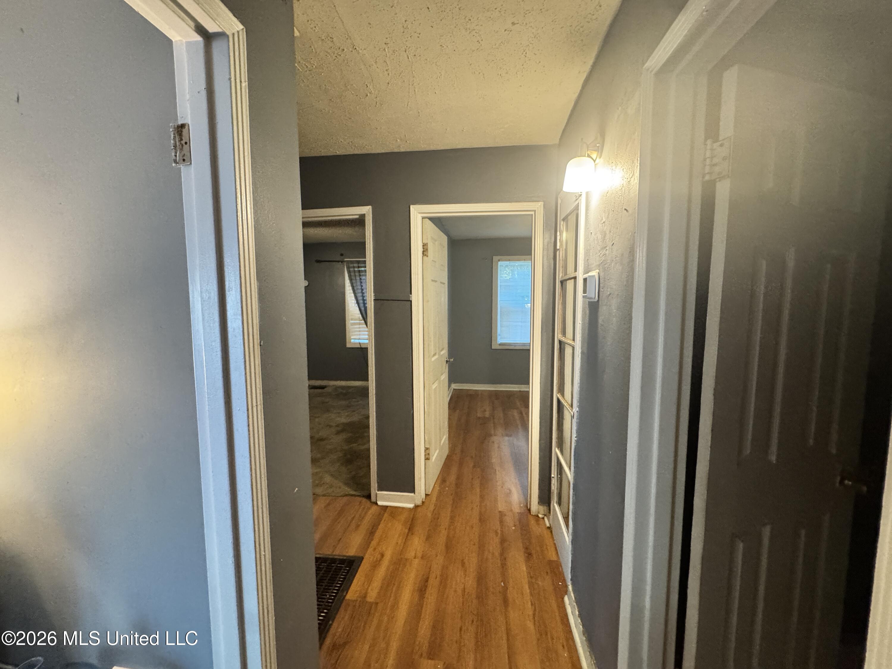 3165 Oak Forest Drive Property Photo 10