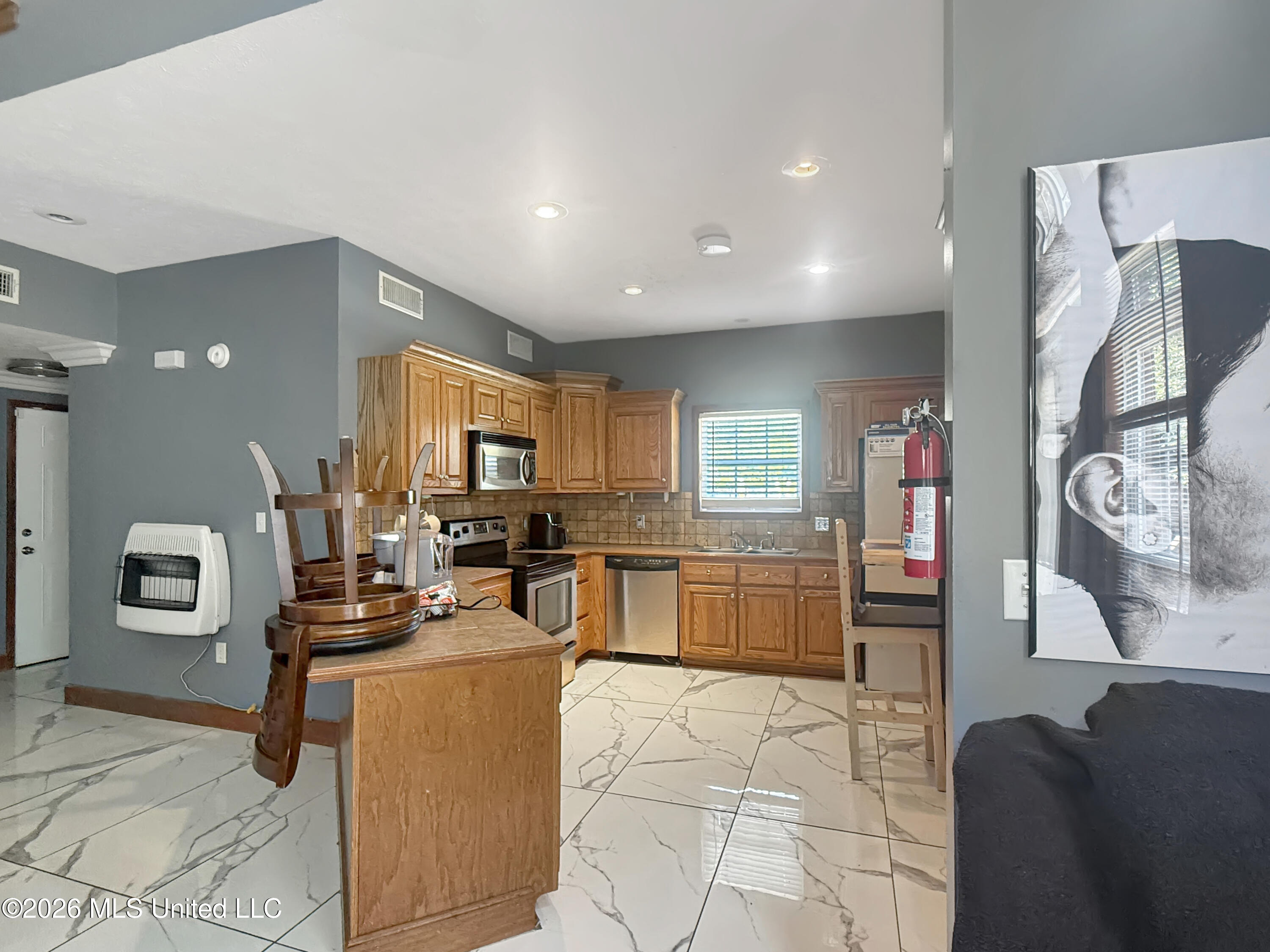 12421 Road 383 Property Photo 6