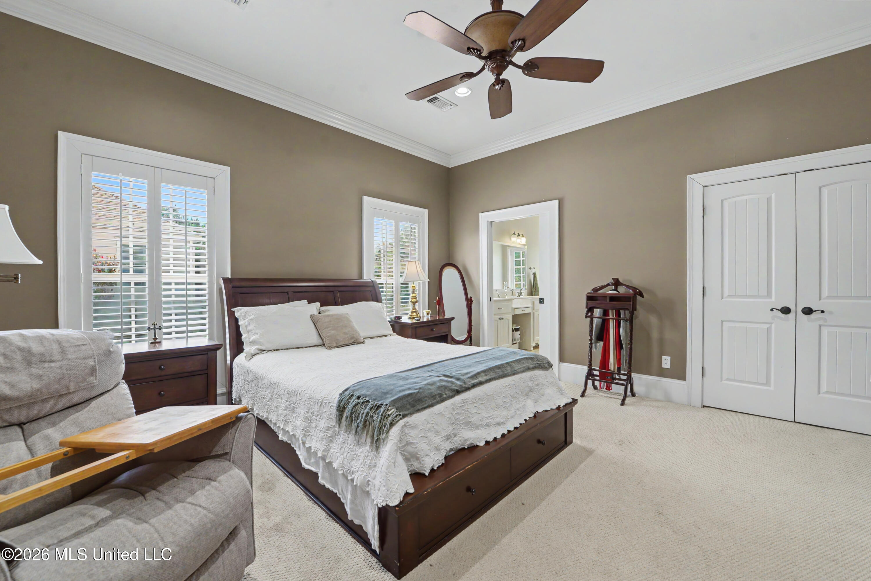 2407 Washington Avenue Property Photo 16